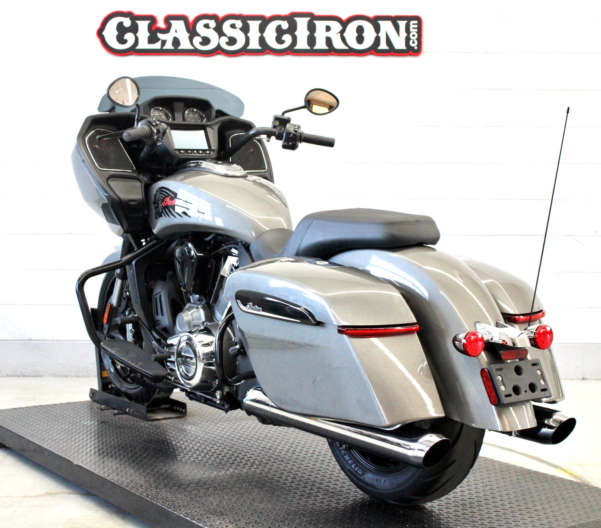 2020 Indian Motorcycle Challenger® in Fredericksburg, Virginia - Photo 6