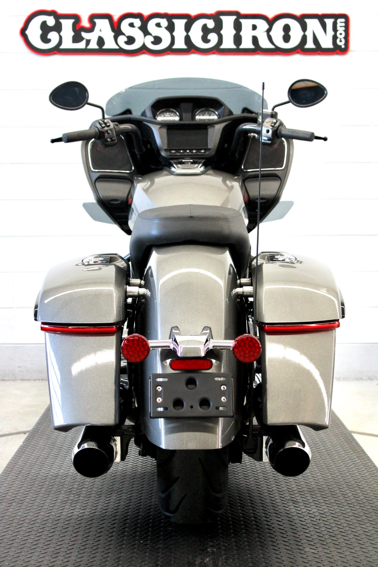 2020 Indian Motorcycle Challenger® in Fredericksburg, Virginia - Photo 9