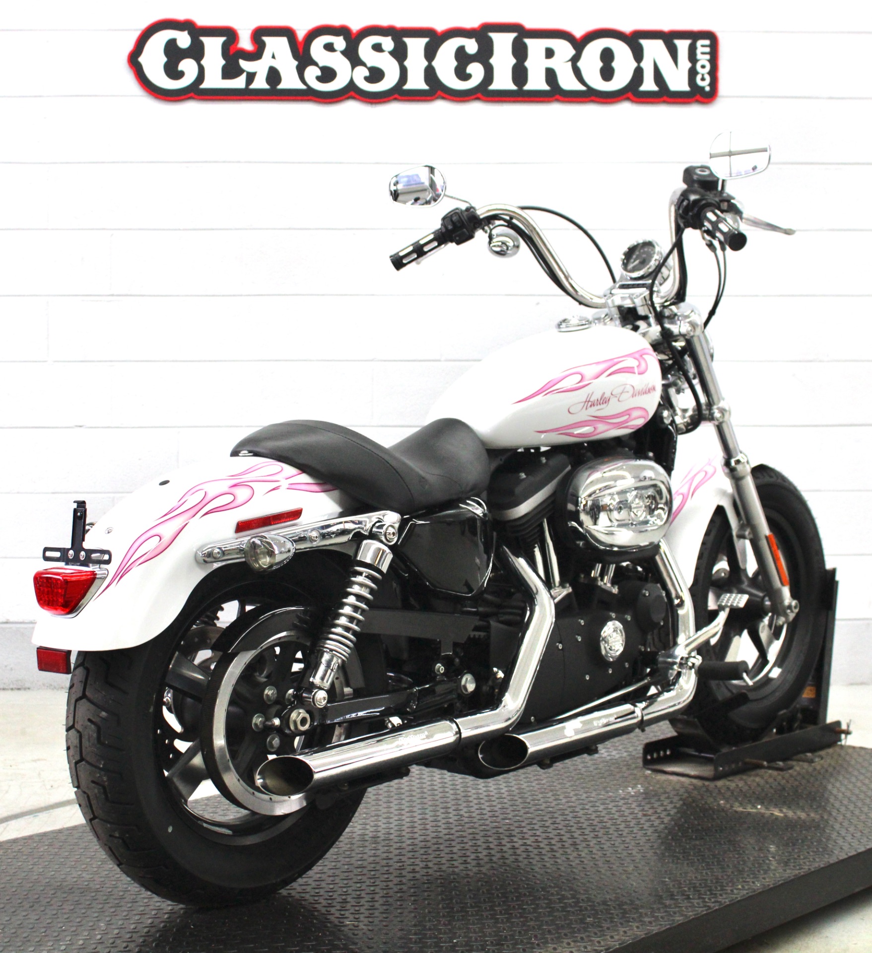2012 Harley-Davidson Sportster® 1200 Custom in Fredericksburg, Virginia - Photo 5