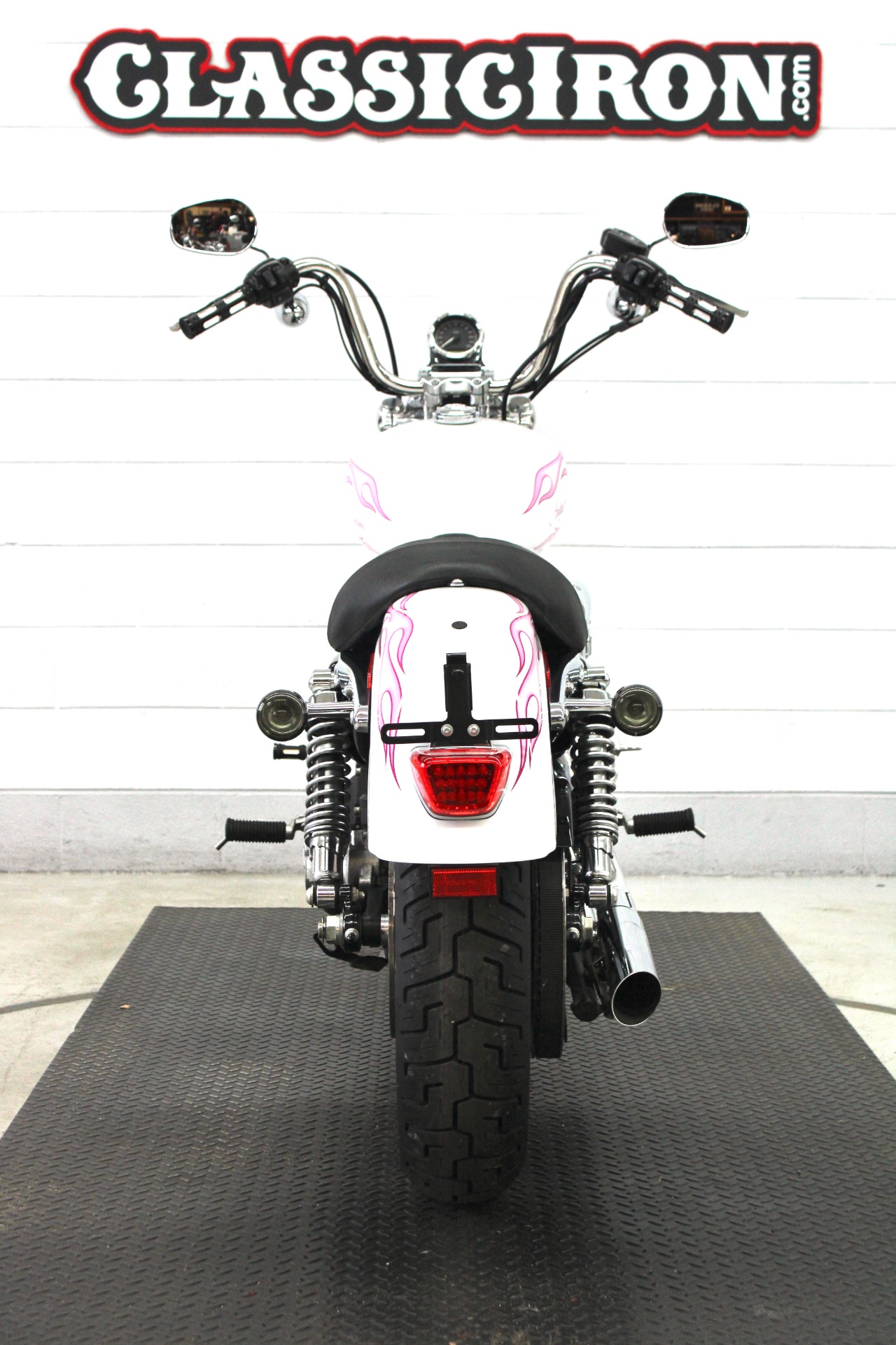 2012 Harley-Davidson Sportster® 1200 Custom in Fredericksburg, Virginia - Photo 9