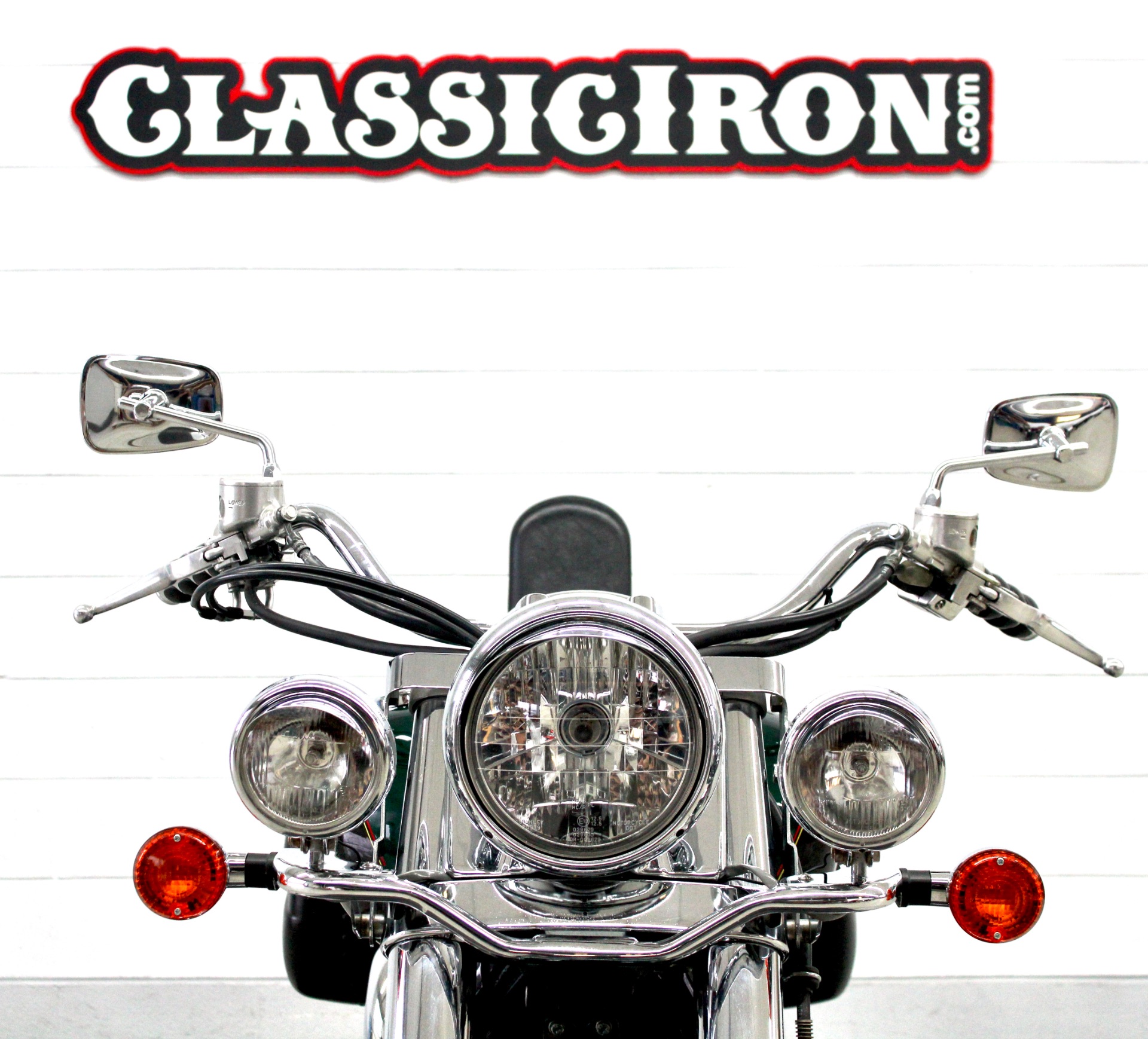 2002 Kawasaki Vulcan™ 1500 Classic in Fredericksburg, Virginia - Photo 8