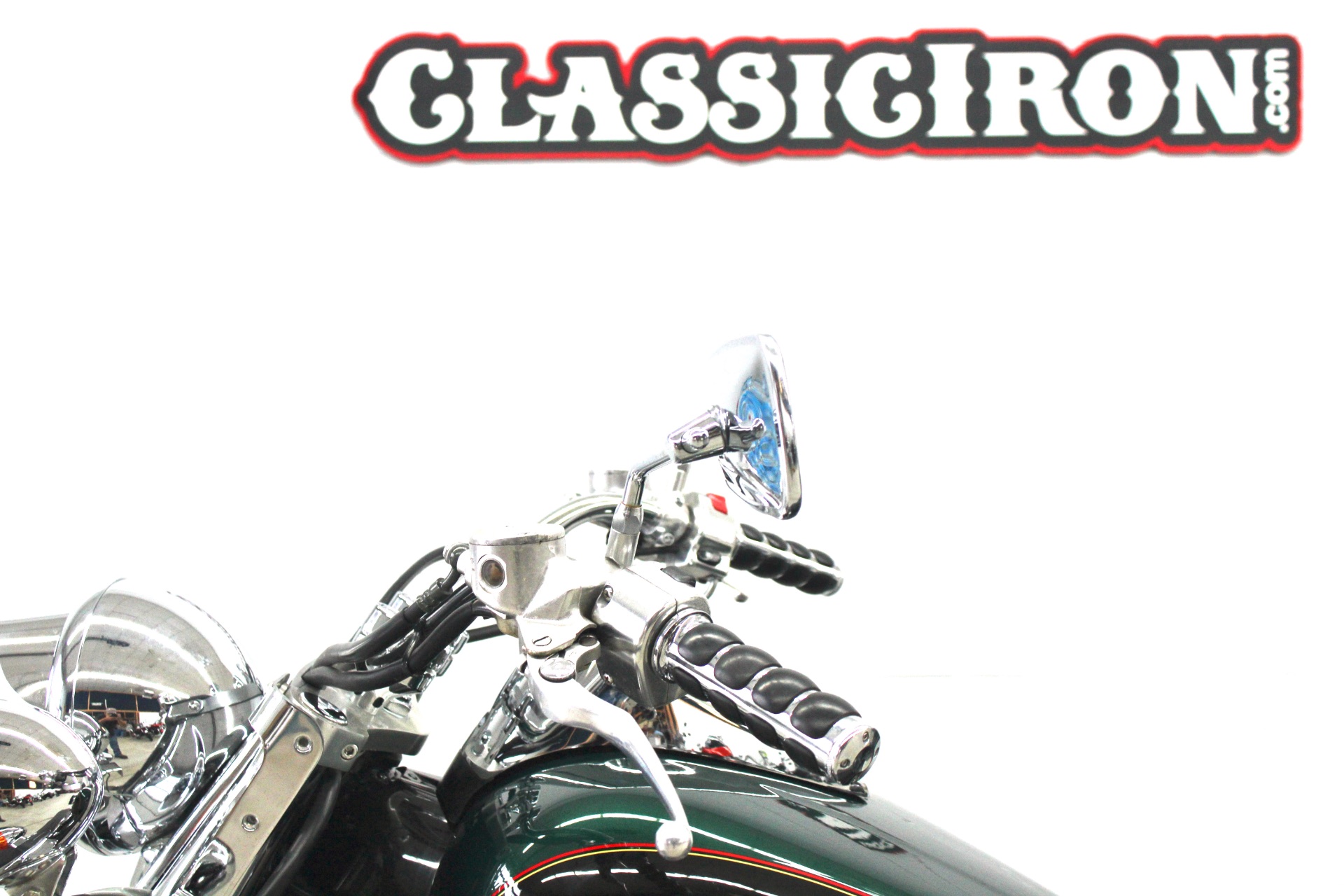 2002 Kawasaki Vulcan™ 1500 Classic in Fredericksburg, Virginia - Photo 17