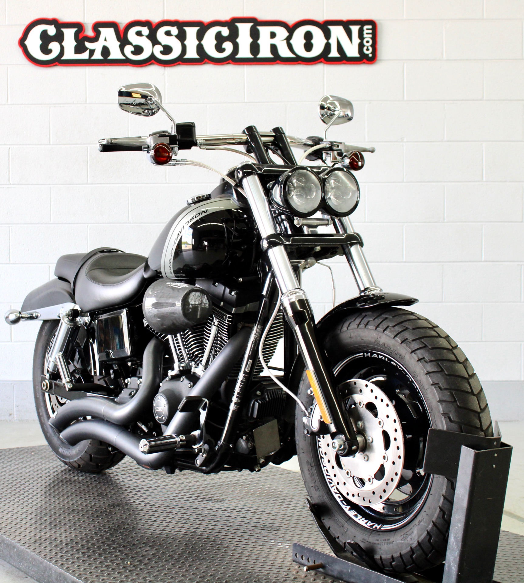 2015 Harley-Davidson Fat Bob® in Fredericksburg, Virginia - Photo 2