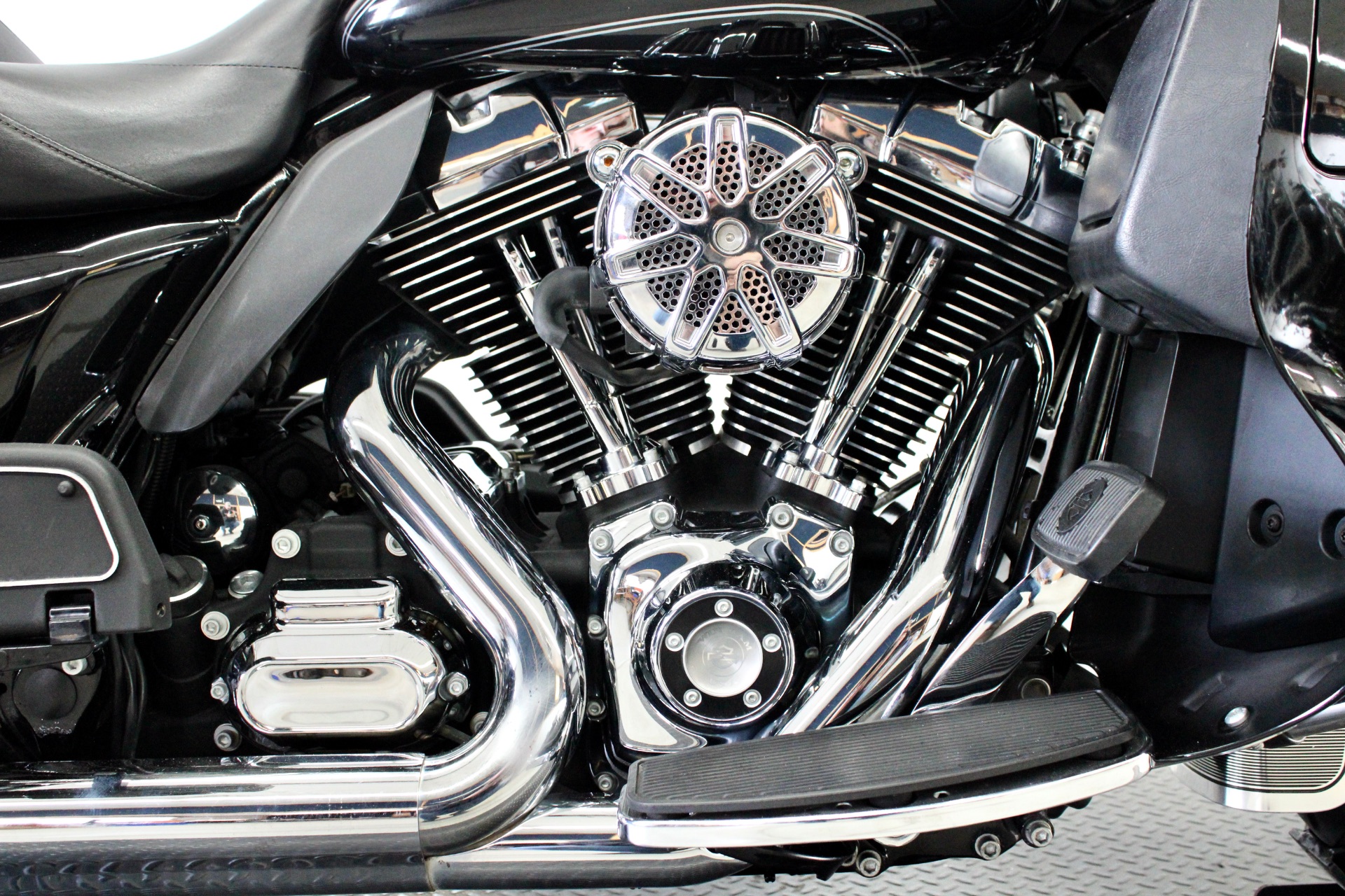 2014 Harley-Davidson Electra Glide® Ultra Classic® in Fredericksburg, Virginia - Photo 14