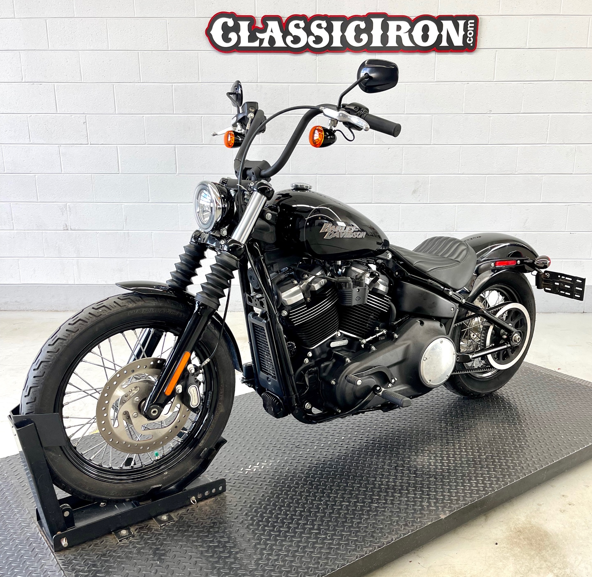 2018 Harley-Davidson Street Bob® 107 in Fredericksburg, Virginia - Photo 3