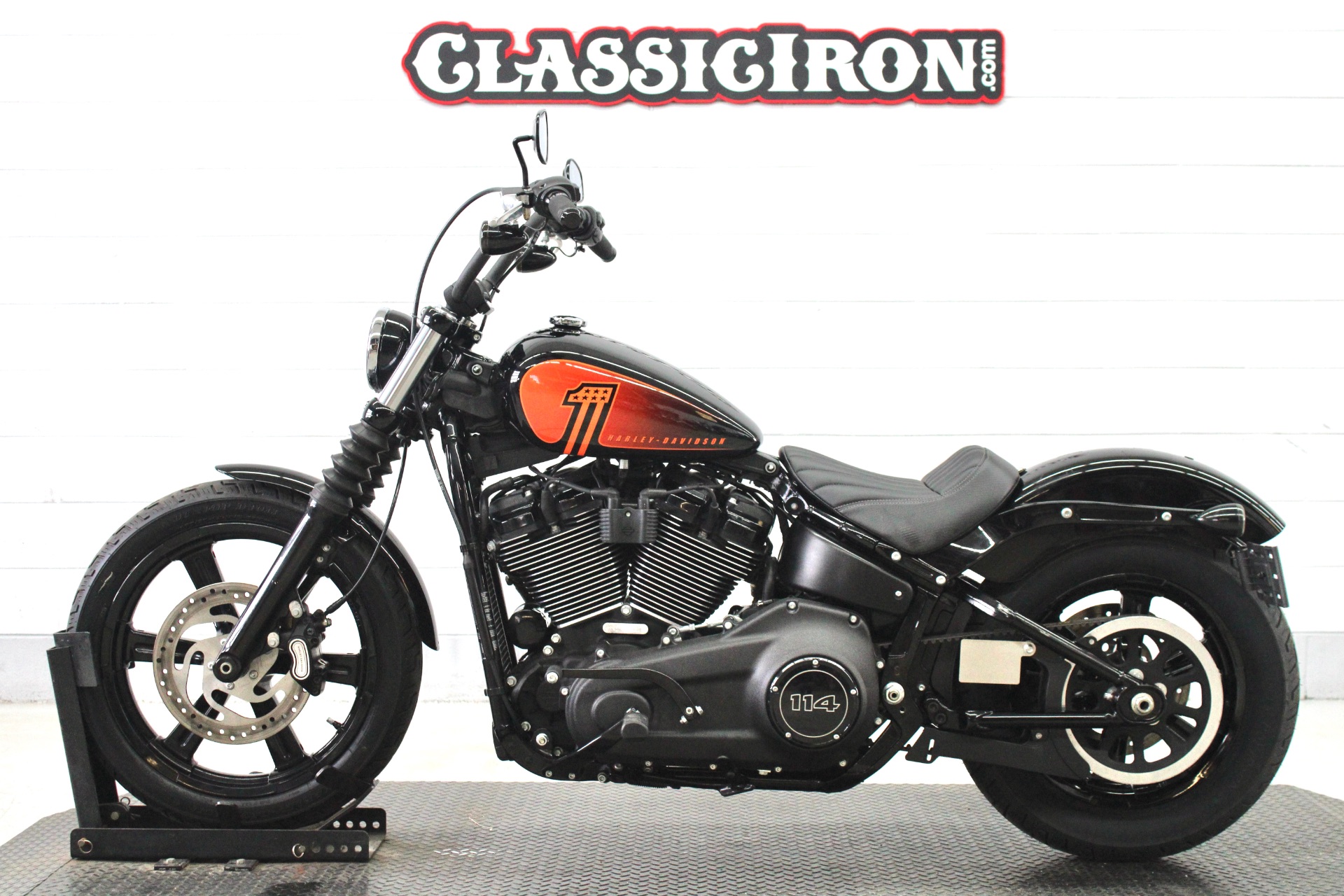 2022 Harley-Davidson Street Bob® 114 in Fredericksburg, Virginia - Photo 4