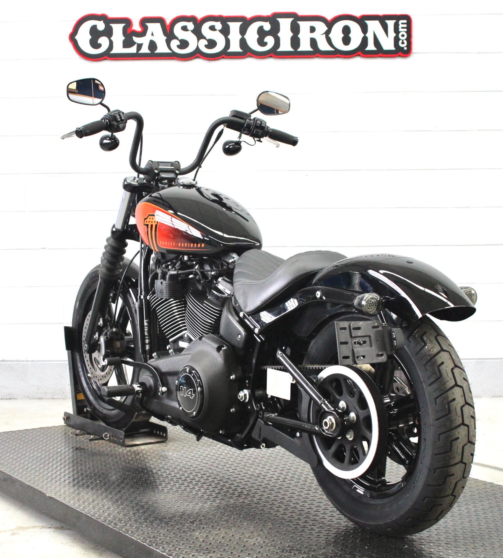 2022 Harley-Davidson Street Bob® 114 in Fredericksburg, Virginia - Photo 6
