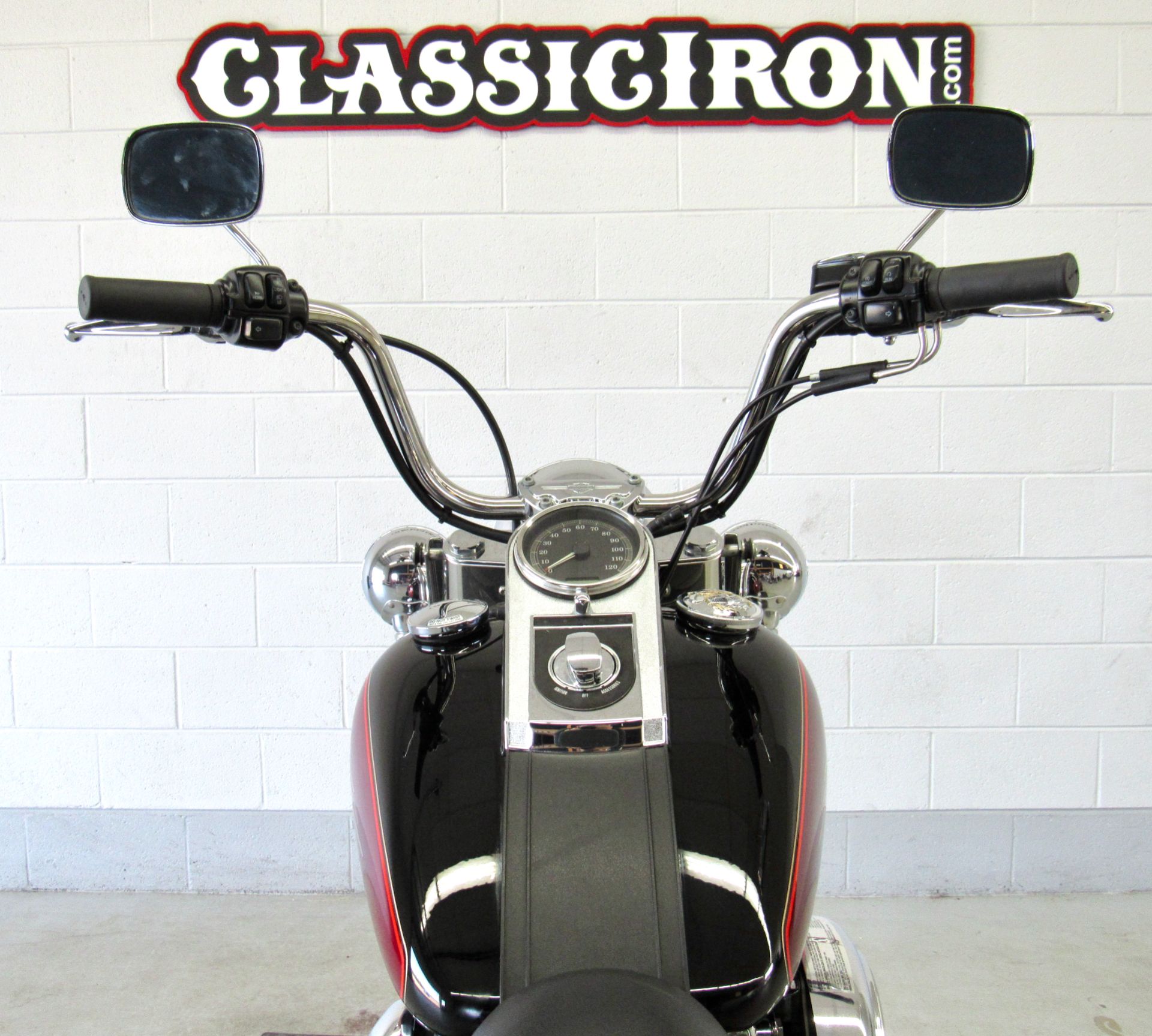 2005 Harley-Davidson FLSTC/FLSTCI Heritage Softail® Classic in Fredericksburg, Virginia - Photo 10