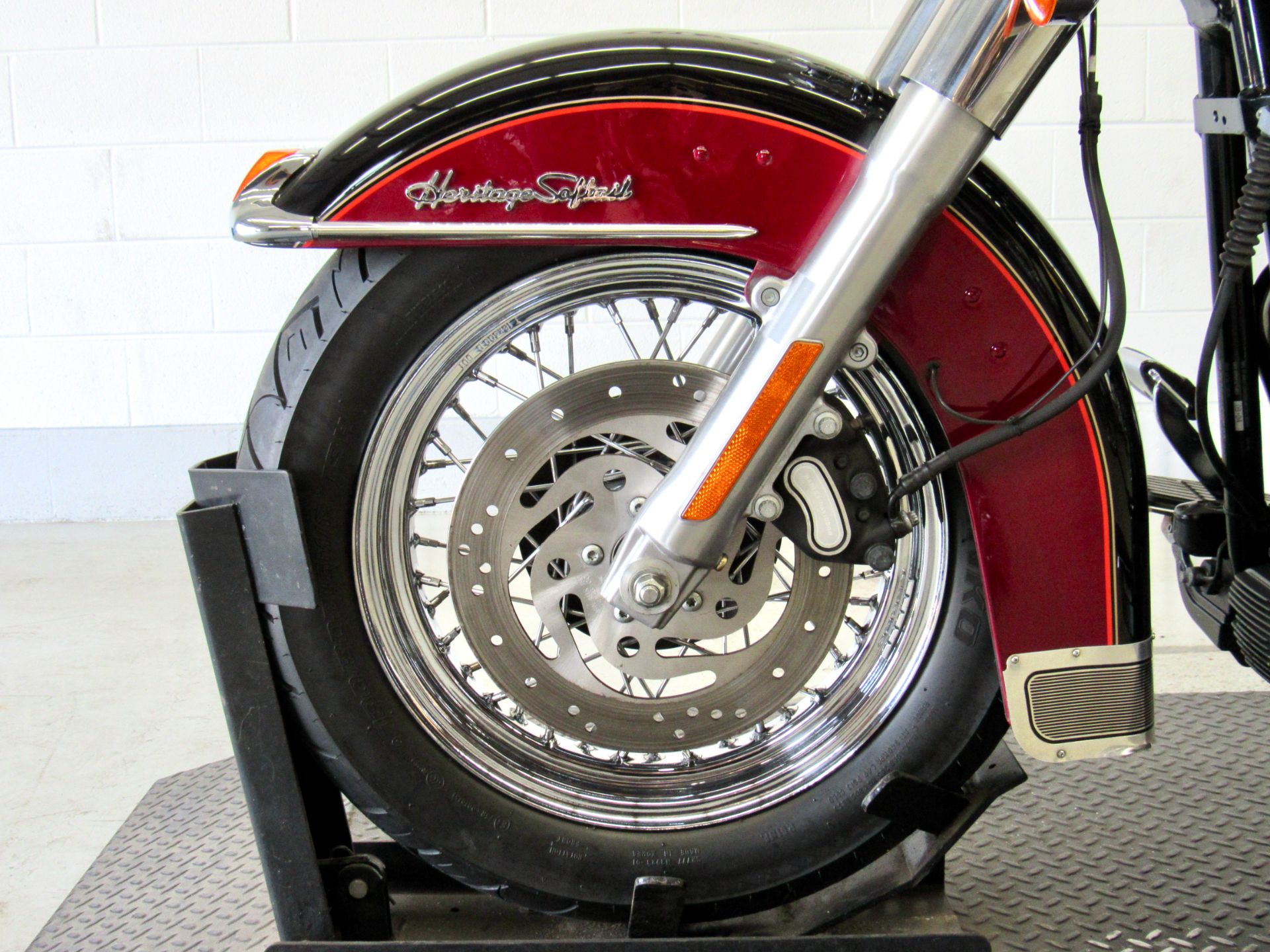 2005 Harley-Davidson FLSTC/FLSTCI Heritage Softail® Classic in Fredericksburg, Virginia - Photo 16