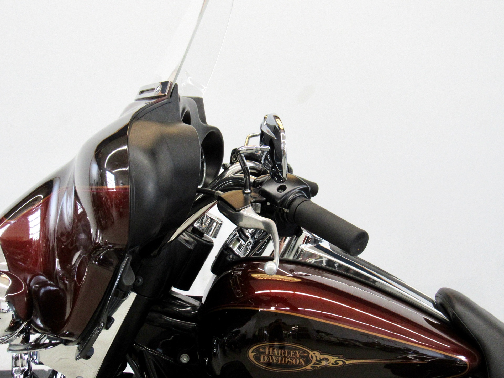 2009 Harley-Davidson Ultra Classic® Electra Glide® in Fredericksburg, Virginia - Photo 17