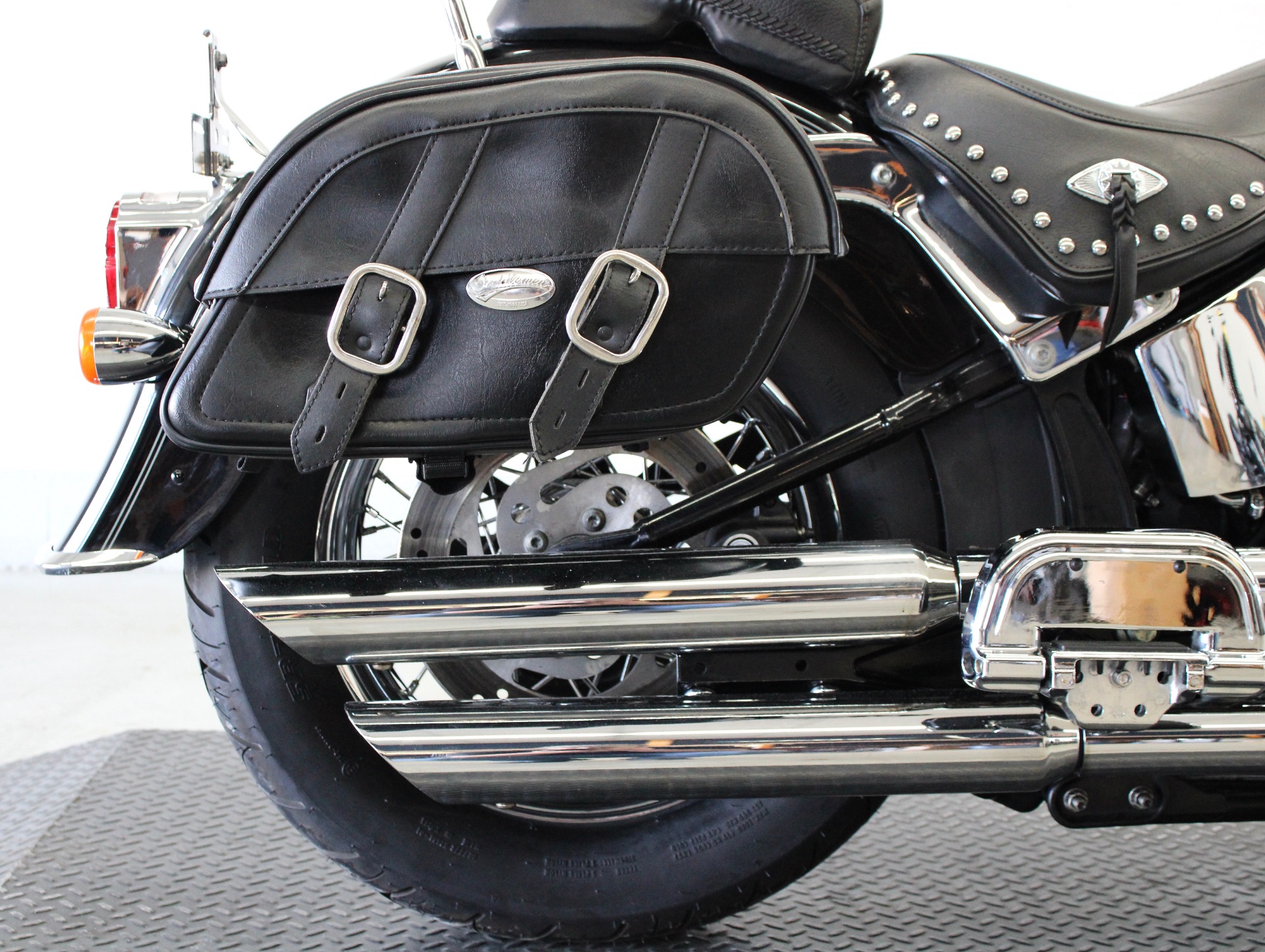 2010 Harley-Davidson Softail® Deluxe in Fredericksburg, Virginia - Photo 15