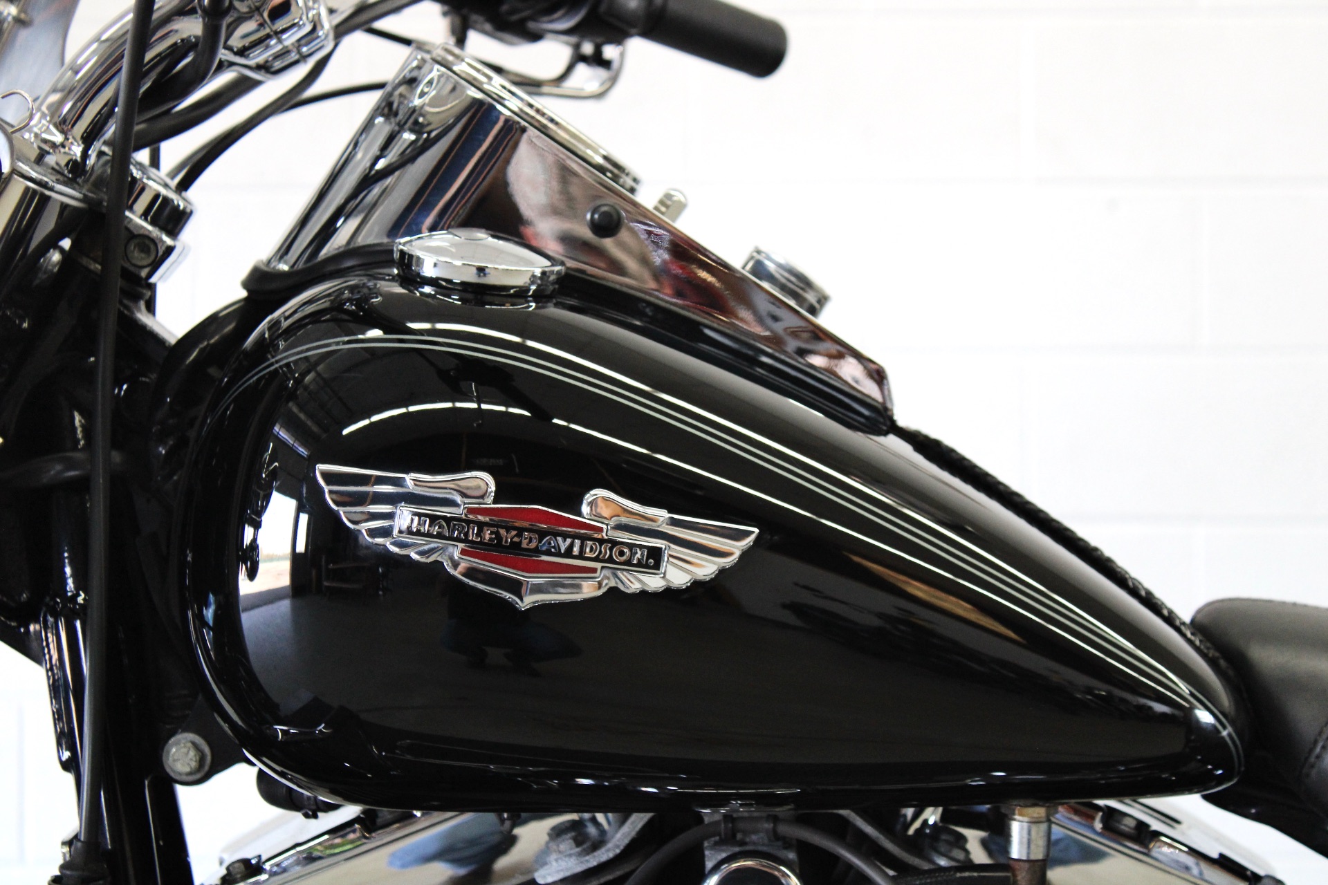 2010 Harley-Davidson Softail® Deluxe in Fredericksburg, Virginia - Photo 18