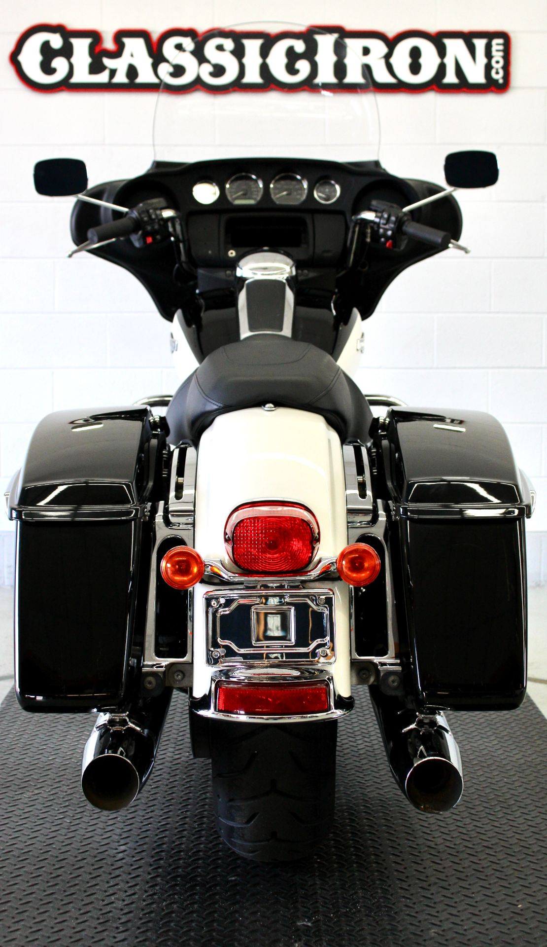 2014 Harley-Davidson Police Electra Glide® in Fredericksburg, Virginia - Photo 9