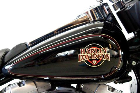 2002 Harley-Davidson FLHT Electra Glide® Standard in Fredericksburg, Virginia - Photo 13