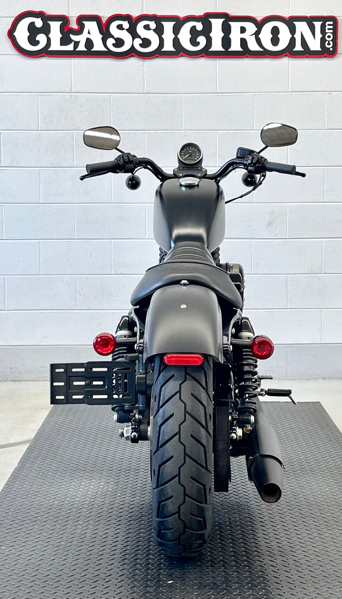 2018 Harley-Davidson Iron 883™ in Fredericksburg, Virginia - Photo 9