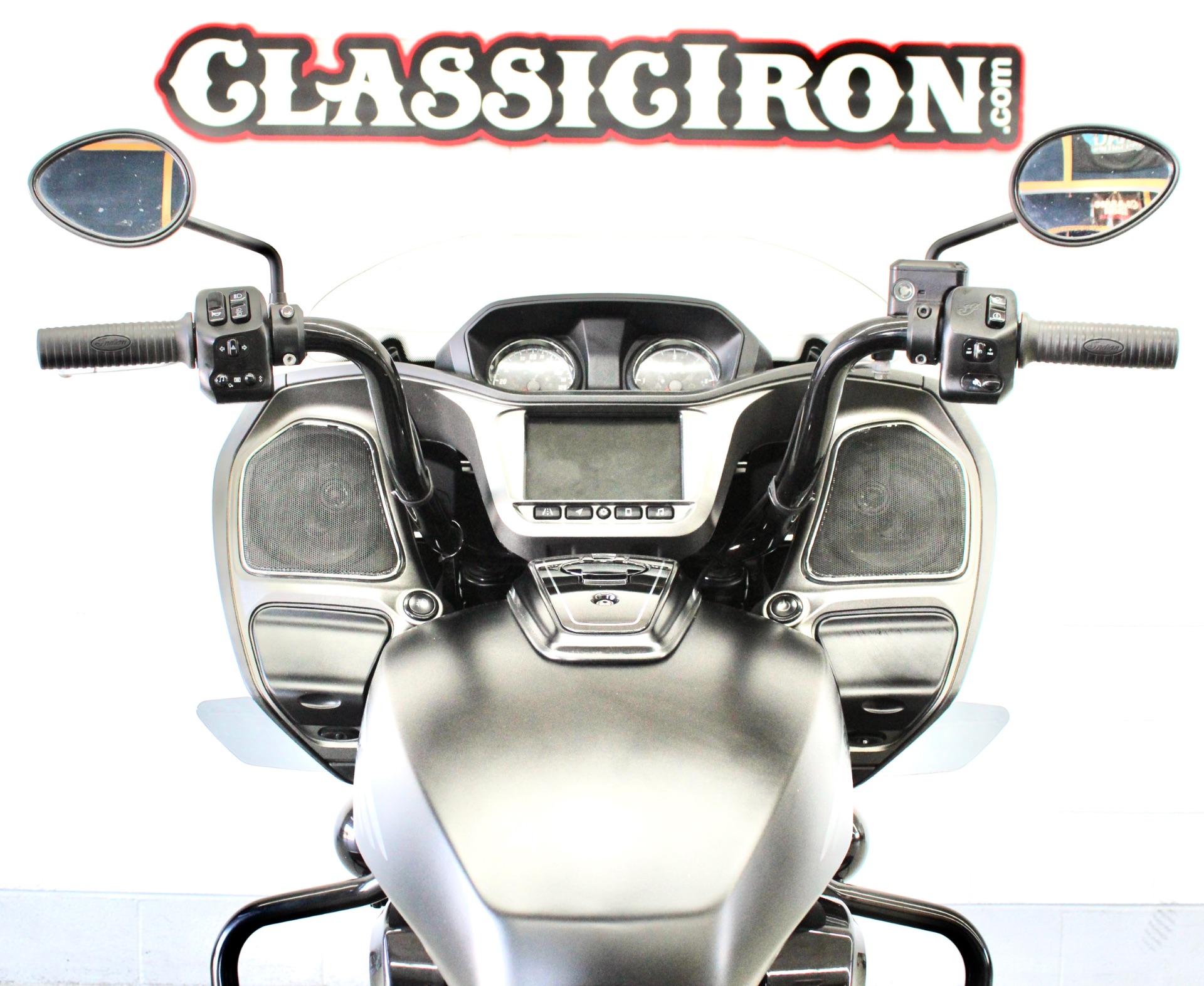 2020 Indian Motorcycle Challenger® Dark Horse® in Fredericksburg, Virginia - Photo 10