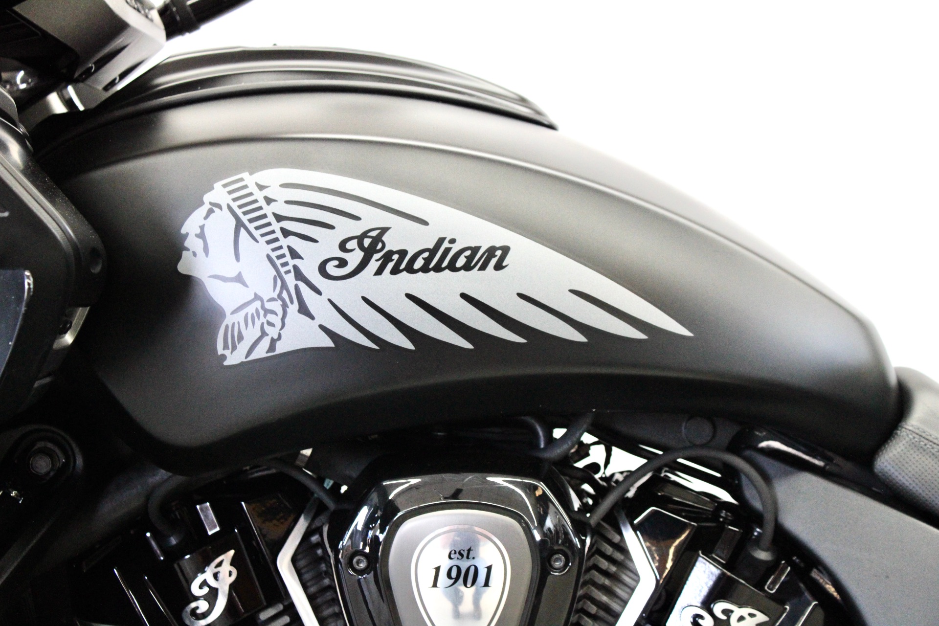 2020 Indian Motorcycle Challenger® Dark Horse® in Fredericksburg, Virginia - Photo 18