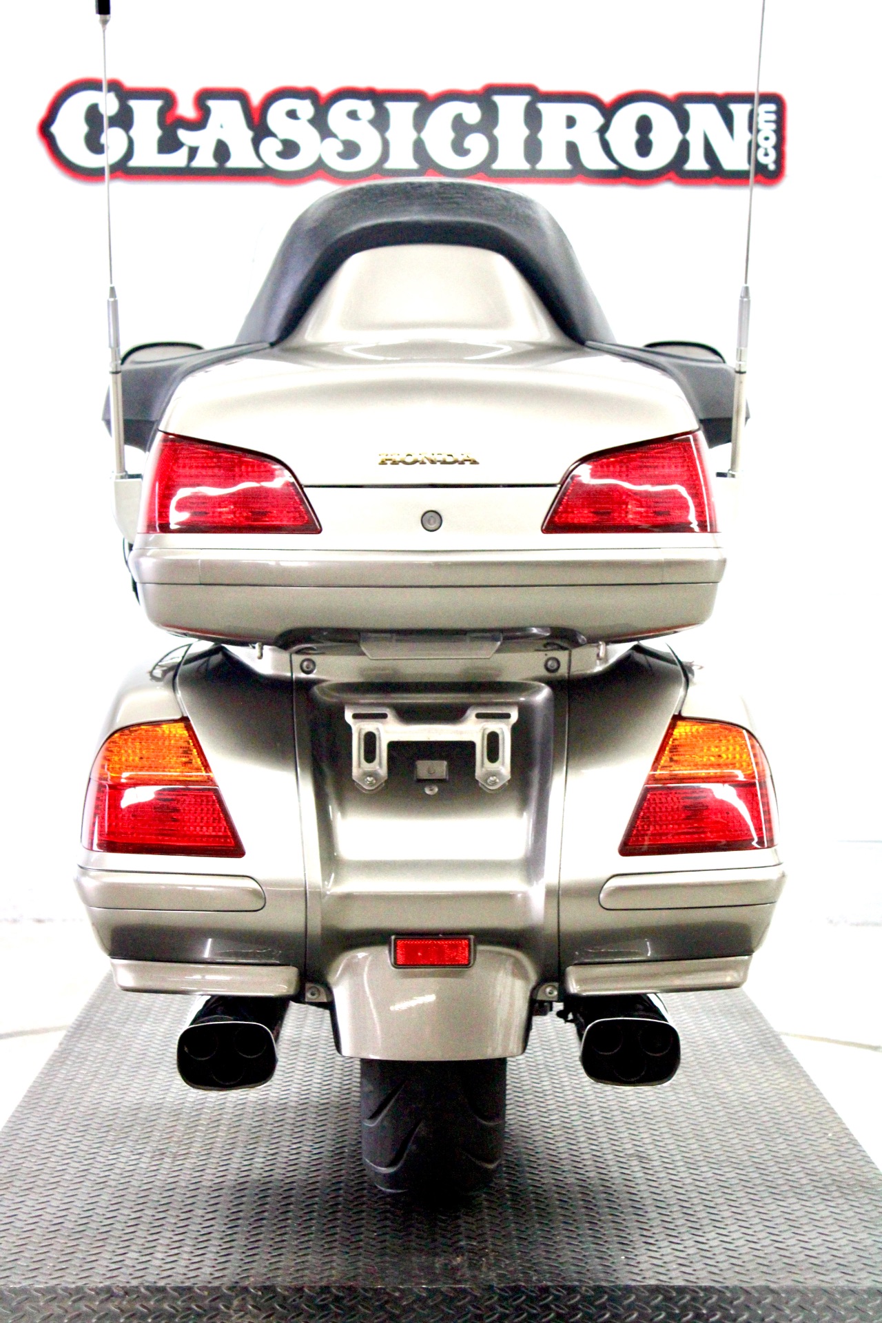 2004 Honda Gold Wing in Fredericksburg, Virginia - Photo 9