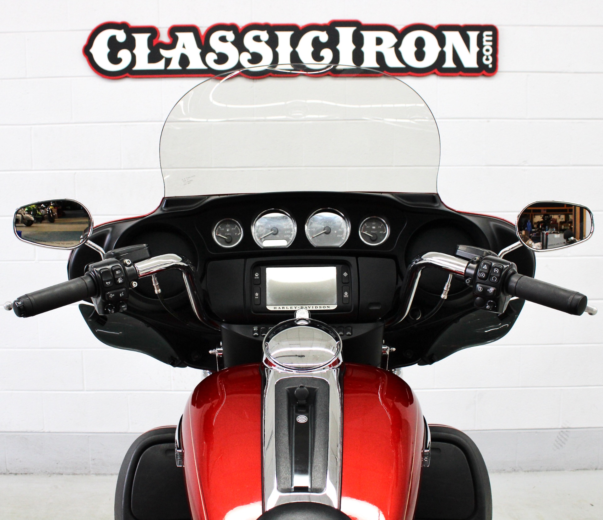 2014 Harley-Davidson Electra Glide® Ultra Classic® in Fredericksburg, Virginia - Photo 10
