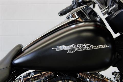 2015 Harley-Davidson Street Glide® Special in Fredericksburg, Virginia - Photo 12