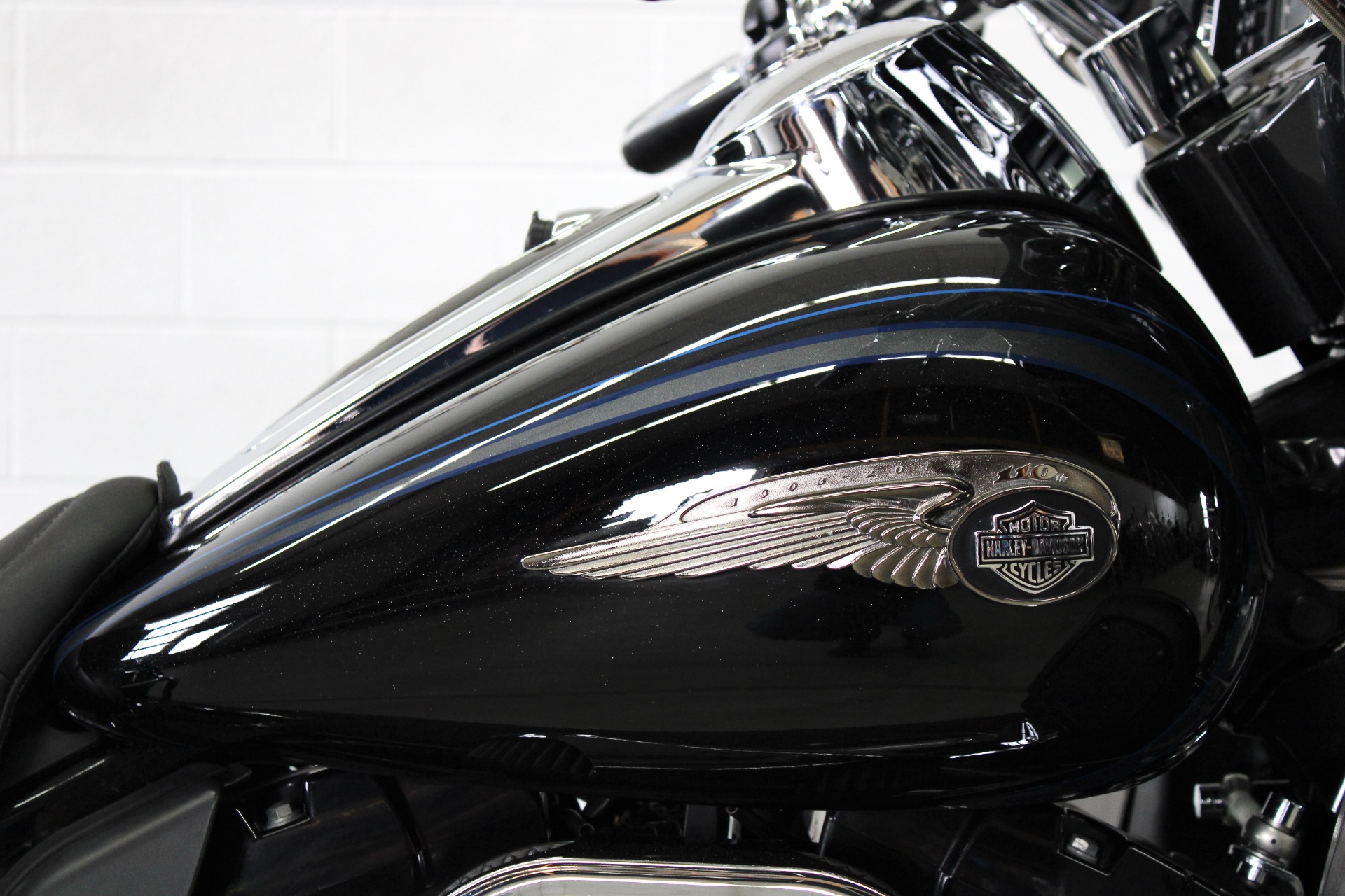 2013 Harley-Davidson CVO™ Ultra Classic® Electra Glide® 110th Anniversary Edition in Fredericksburg, Virginia - Photo 13