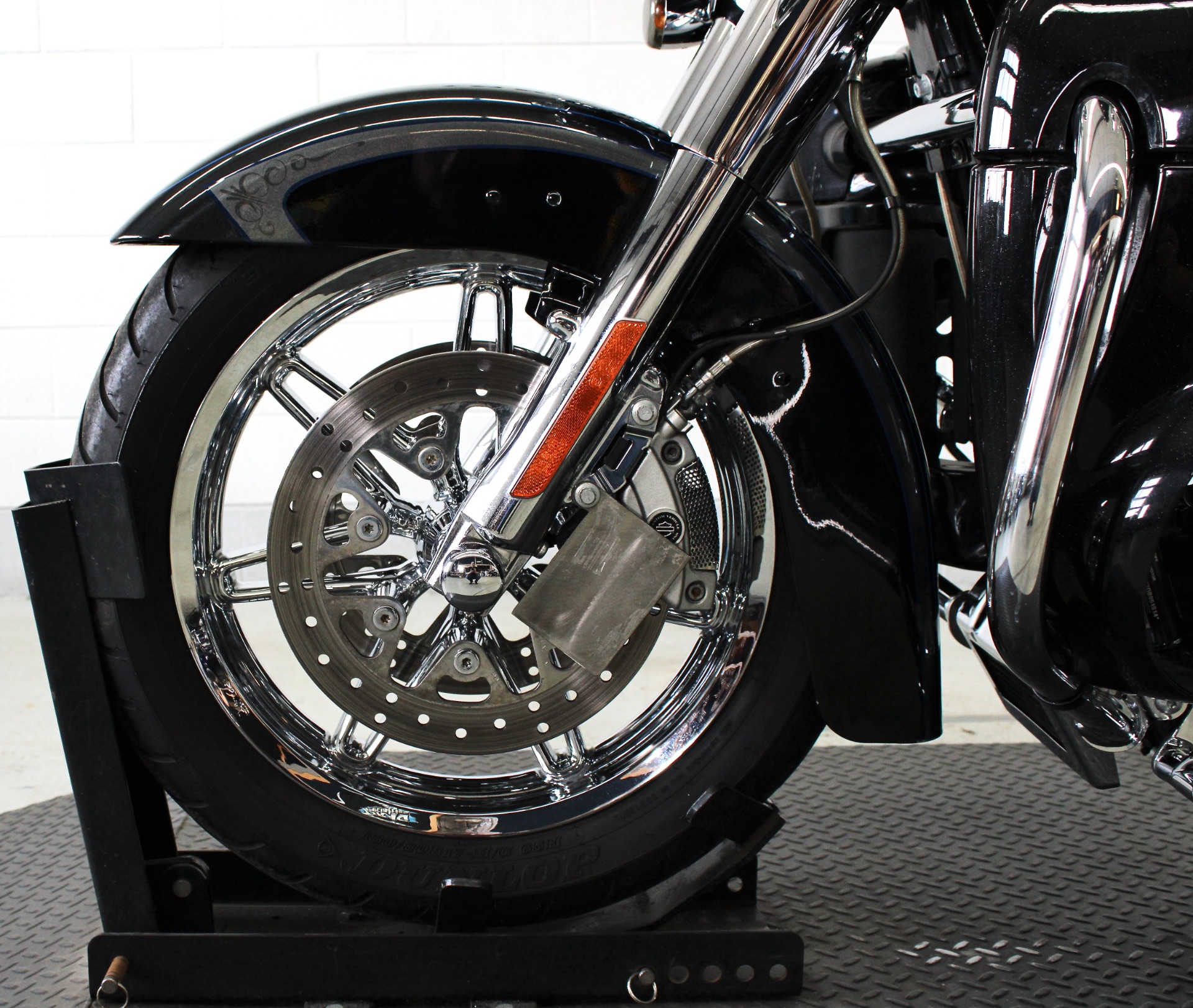 2013 Harley-Davidson CVO™ Ultra Classic® Electra Glide® 110th Anniversary Edition in Fredericksburg, Virginia - Photo 16
