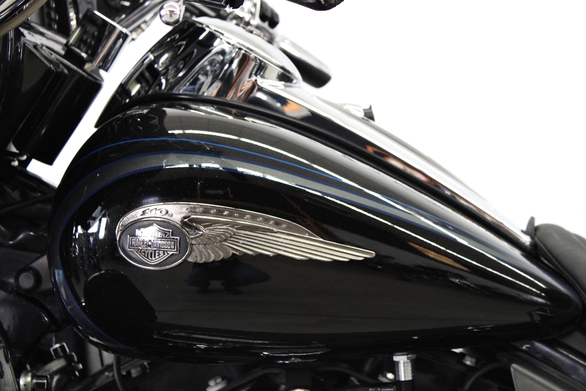 2013 Harley-Davidson CVO™ Ultra Classic® Electra Glide® 110th Anniversary Edition in Fredericksburg, Virginia - Photo 18
