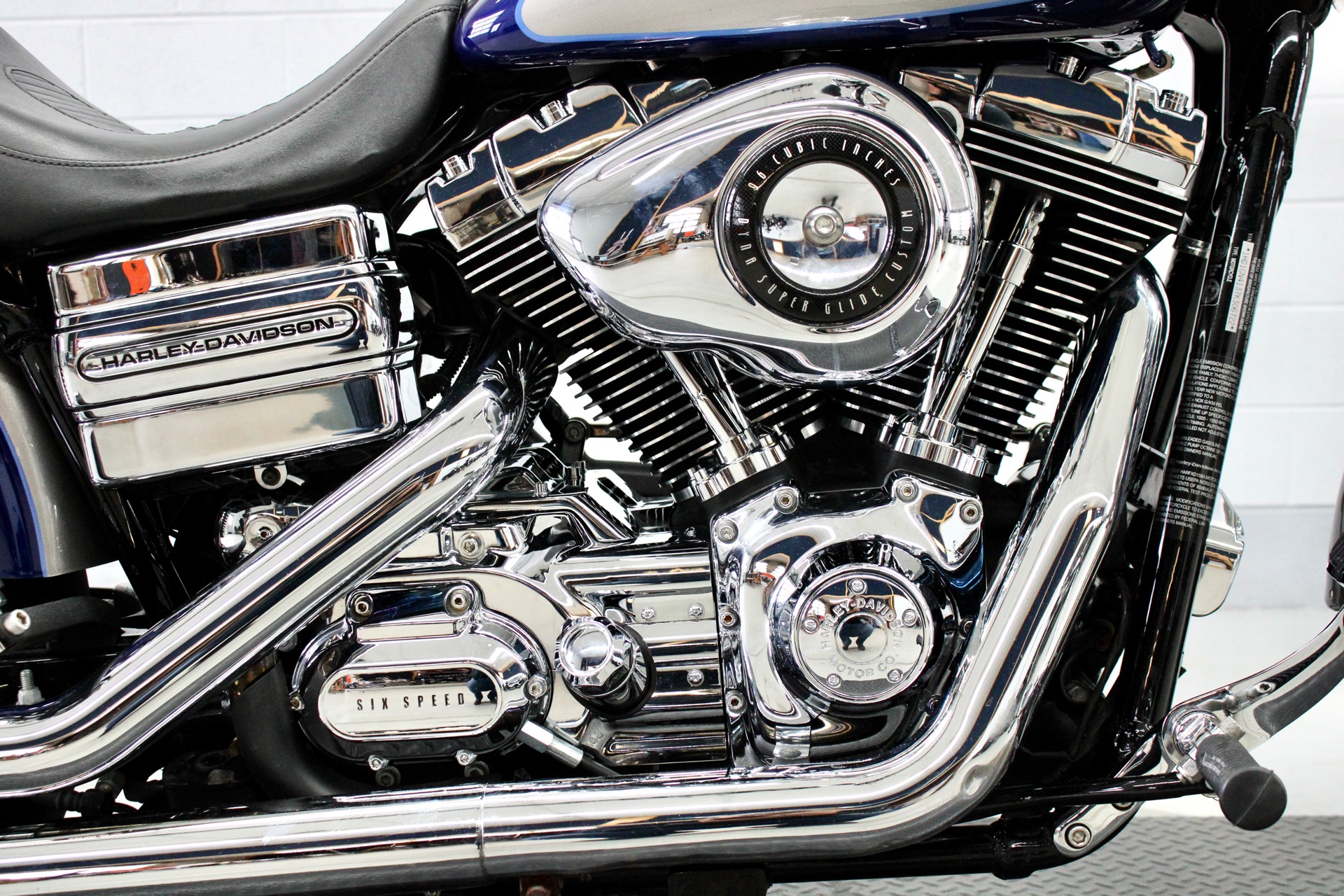2007 Harley-Davidson Dyna® Low Rider® in Fredericksburg, Virginia - Photo 14