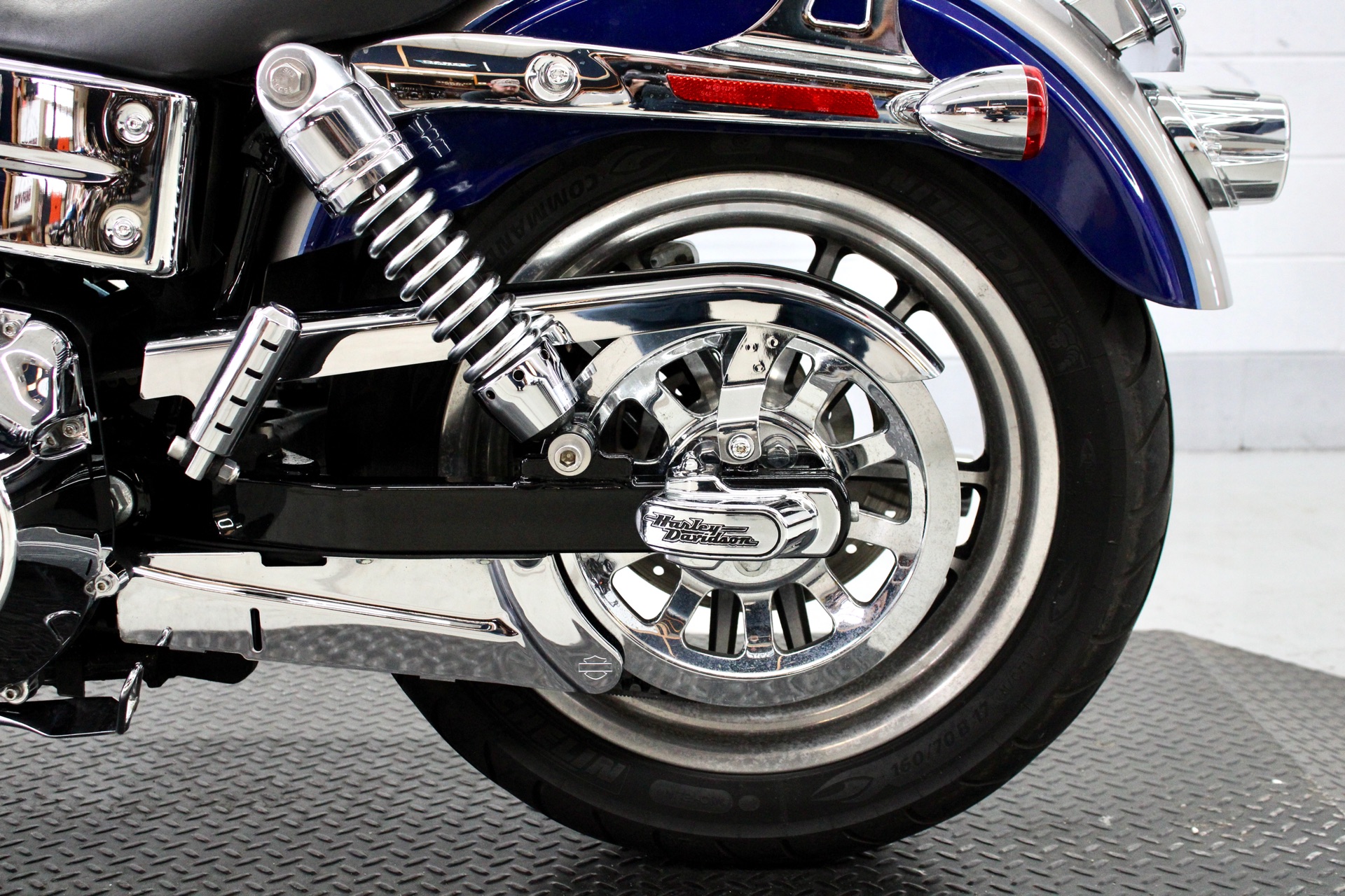 2007 Harley-Davidson Dyna® Low Rider® in Fredericksburg, Virginia - Photo 22