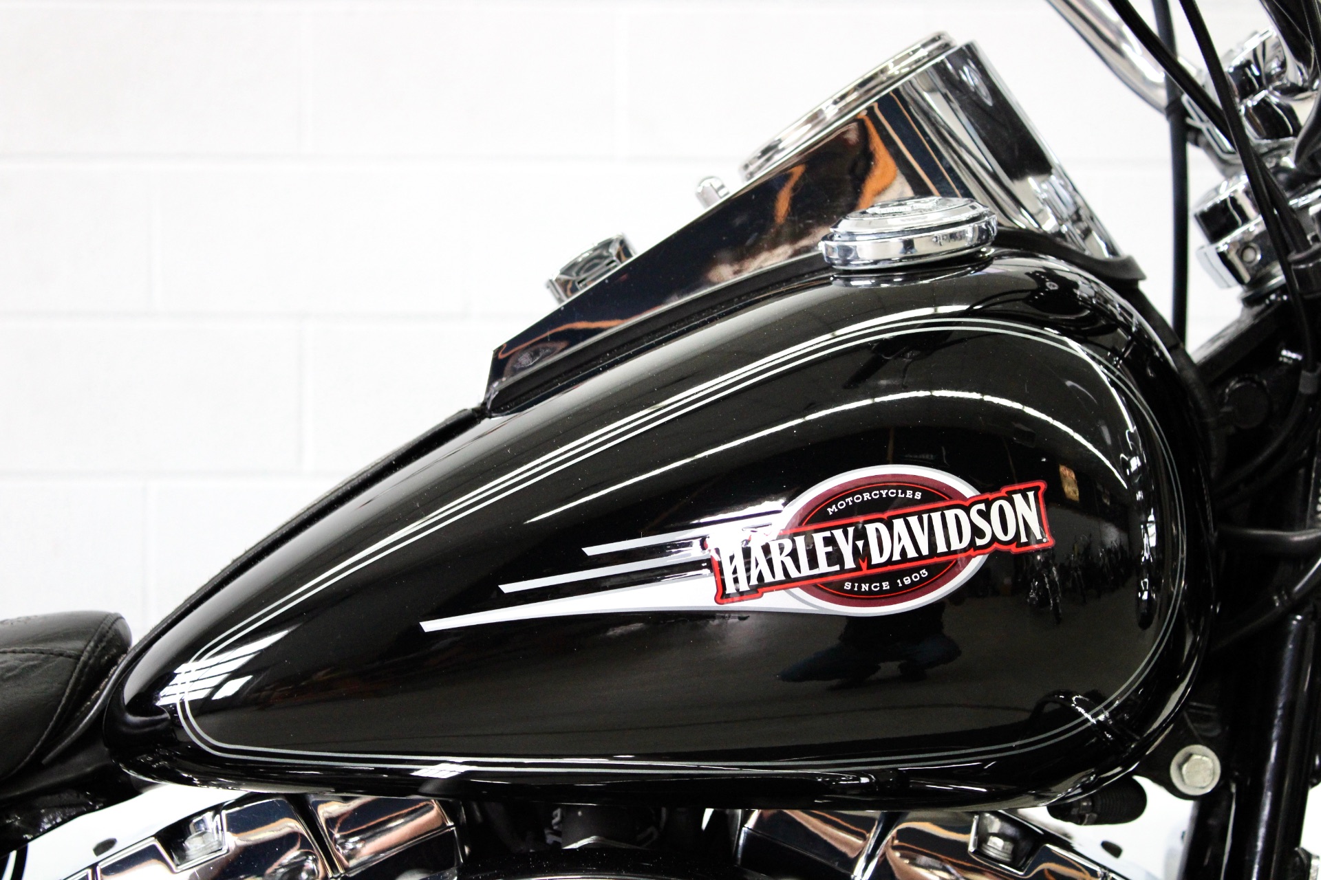 2008 Harley-Davidson Heritage Softail Classic in Fredericksburg, Virginia - Photo 13