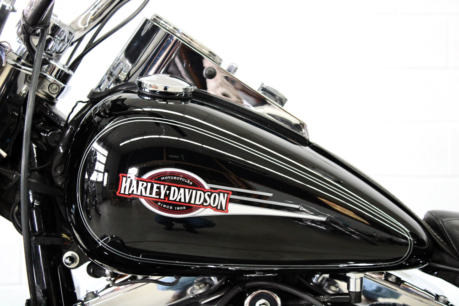 2008 Harley-Davidson Heritage Softail Classic in Fredericksburg, Virginia - Photo 18