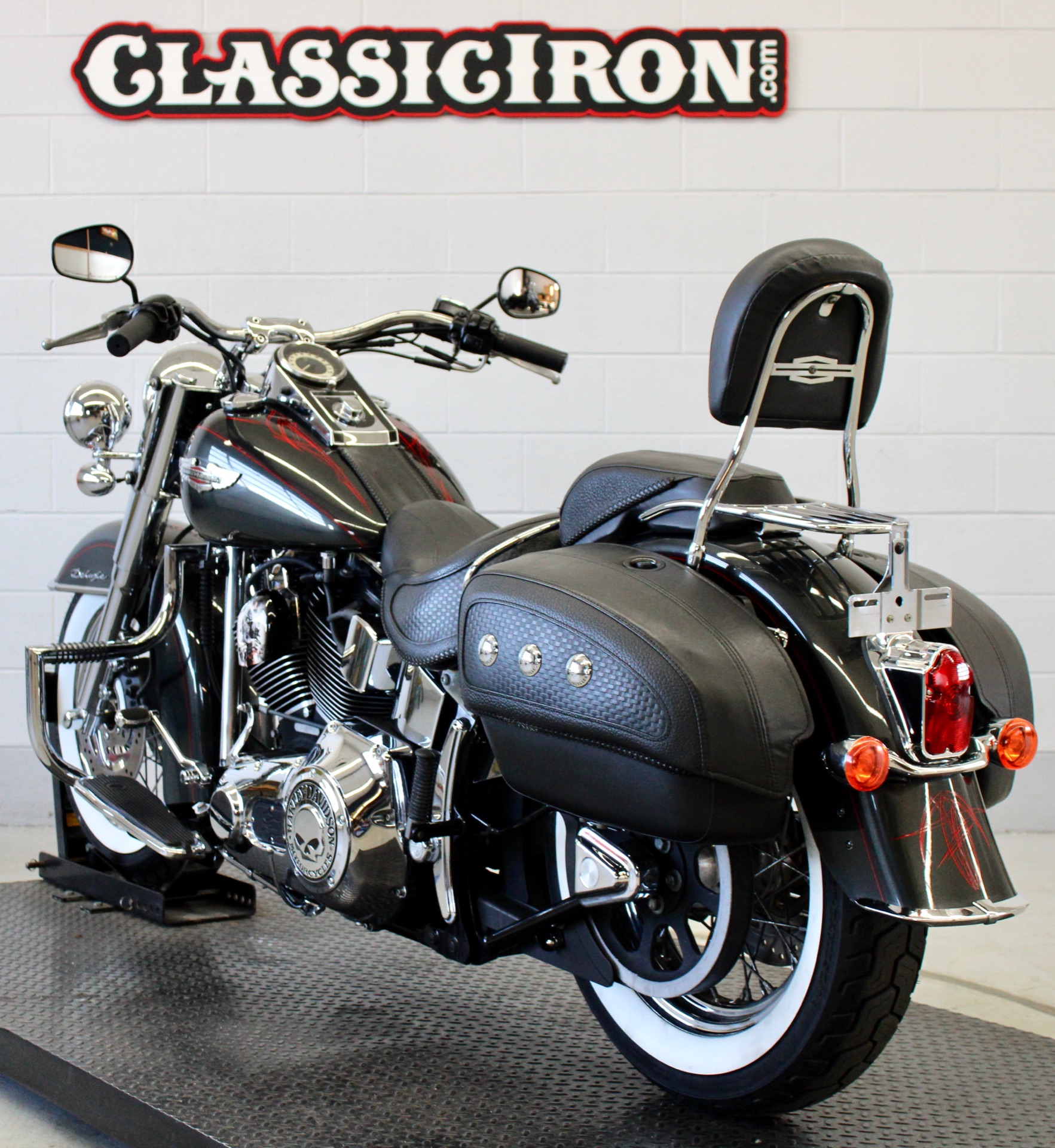 2006 Harley-Davidson Softail® Deluxe in Fredericksburg, Virginia - Photo 6