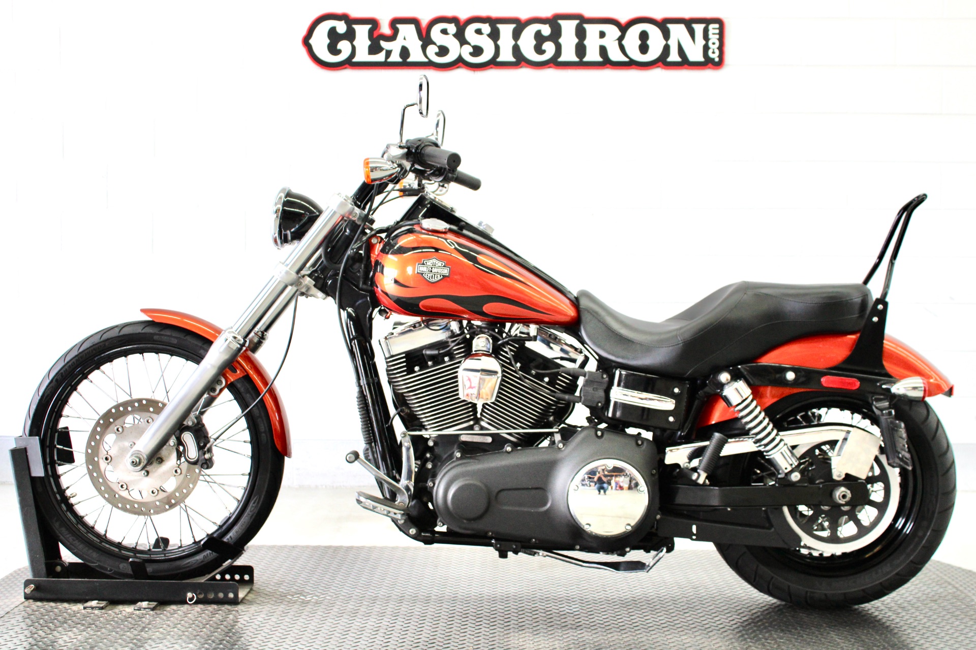 2011 Harley-Davidson Dyna® Wide Glide® in Fredericksburg, Virginia - Photo 4