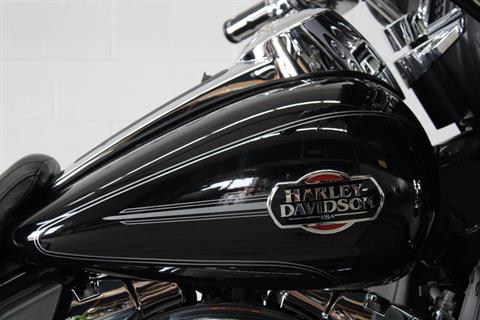 2013 Harley-Davidson Ultra Classic® Electra Glide® in Fredericksburg, Virginia - Photo 12