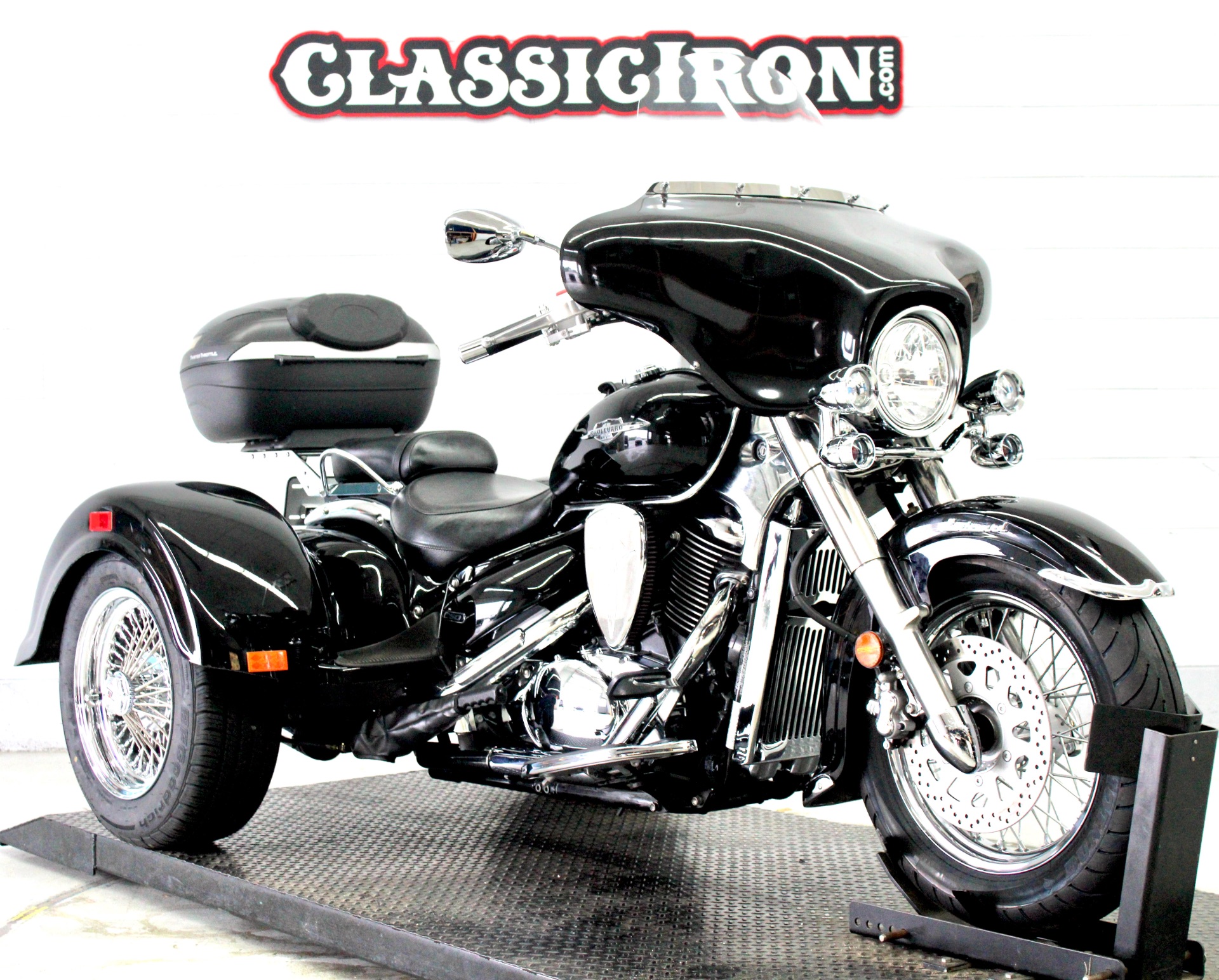 2007 Suzuki Boulevard C50 in Fredericksburg, Virginia - Photo 1