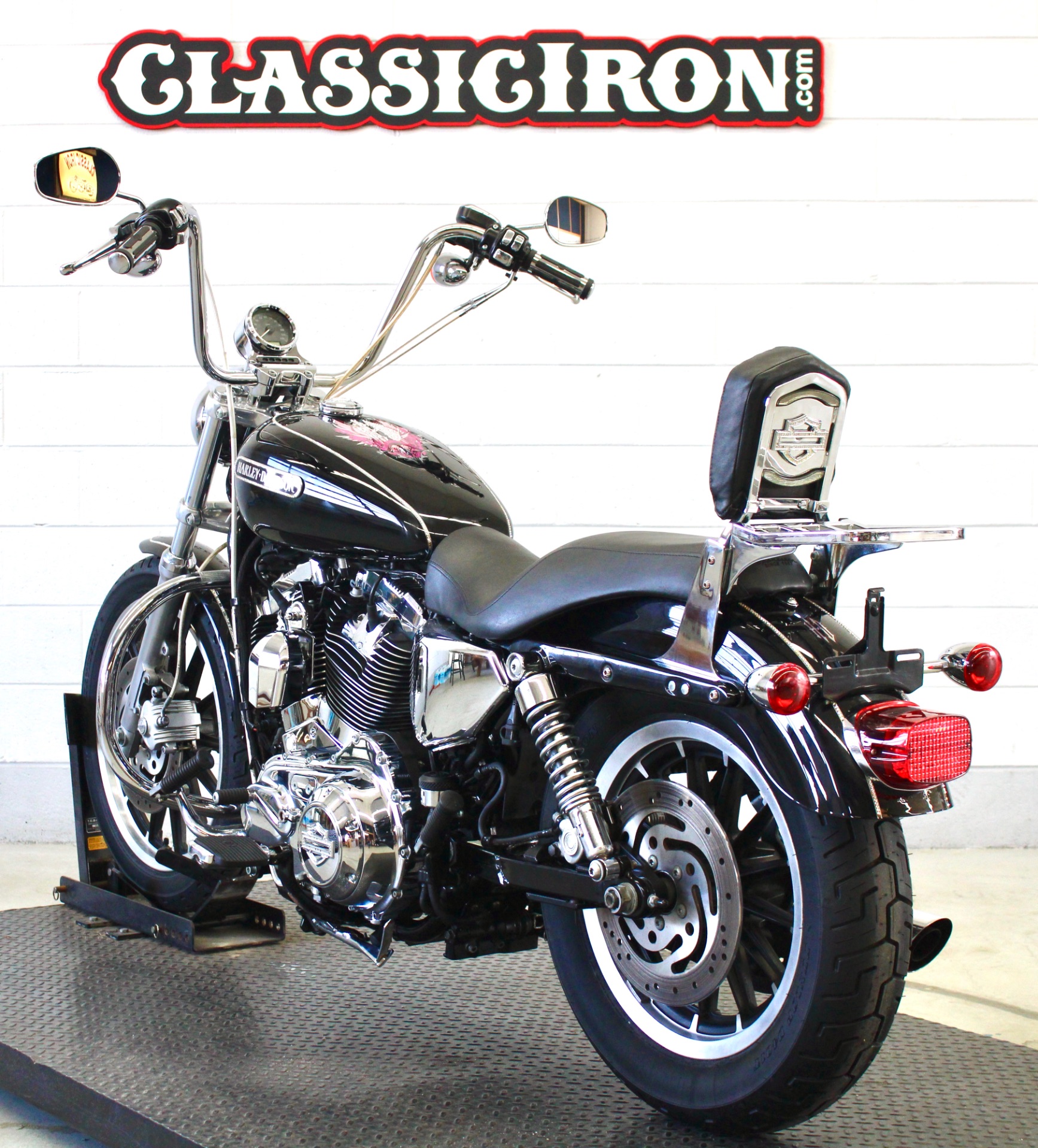 2009 Harley-Davidson Sportster® 1200 Low in Fredericksburg, Virginia - Photo 6
