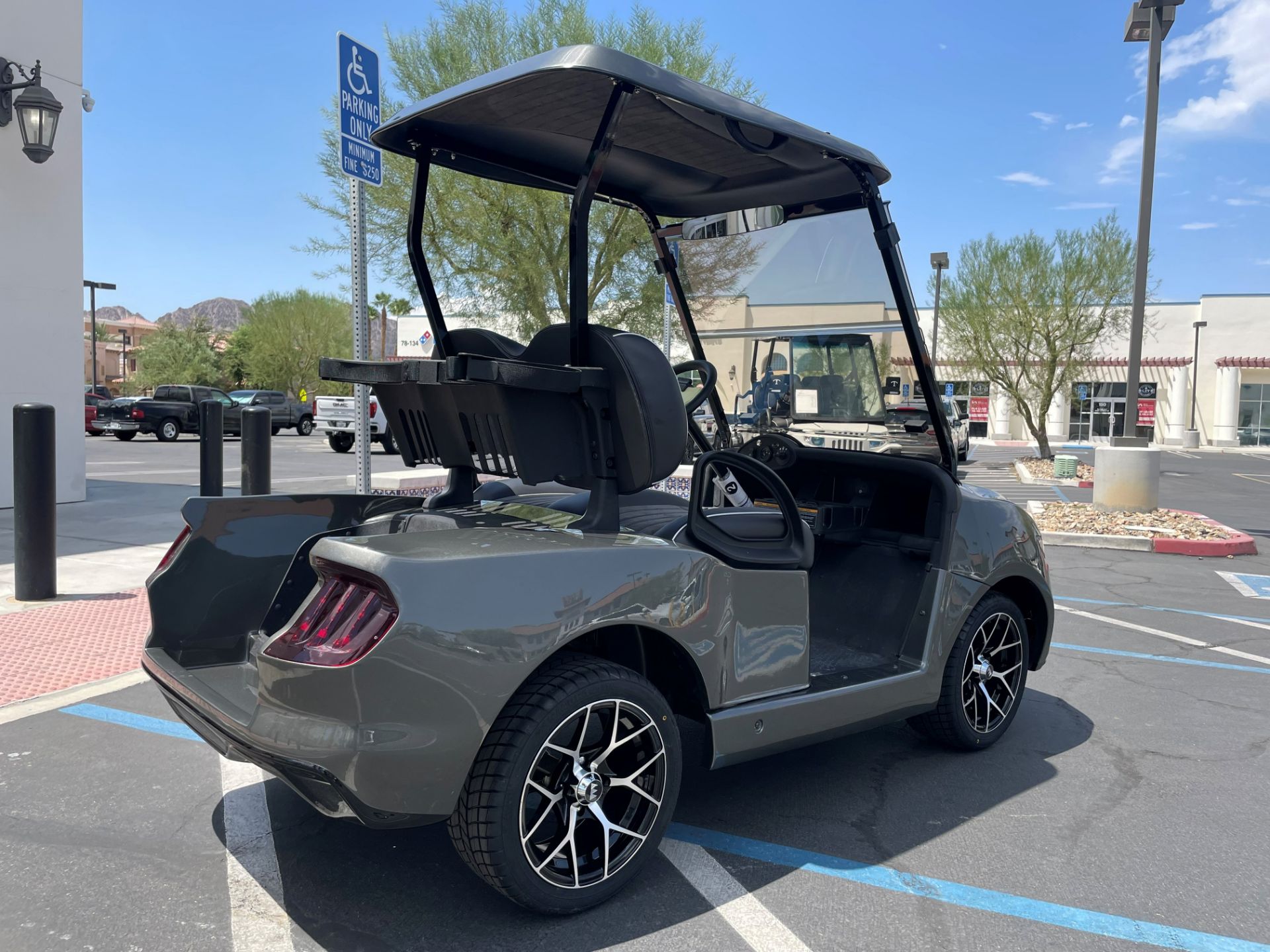 2023 E-Z-GO Mustang GT- RXV Elite in La Quinta, California - Photo 3