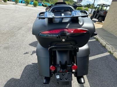 2024 Indian Motorcycle Pursuit® Dark Horse® with PowerBand Audio Package in Saint Clairsville, Ohio - Photo 6