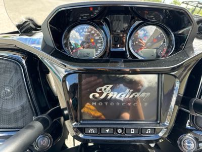 2024 Indian Motorcycle Pursuit® Dark Horse® with PowerBand Audio Package in Saint Clairsville, Ohio - Photo 10