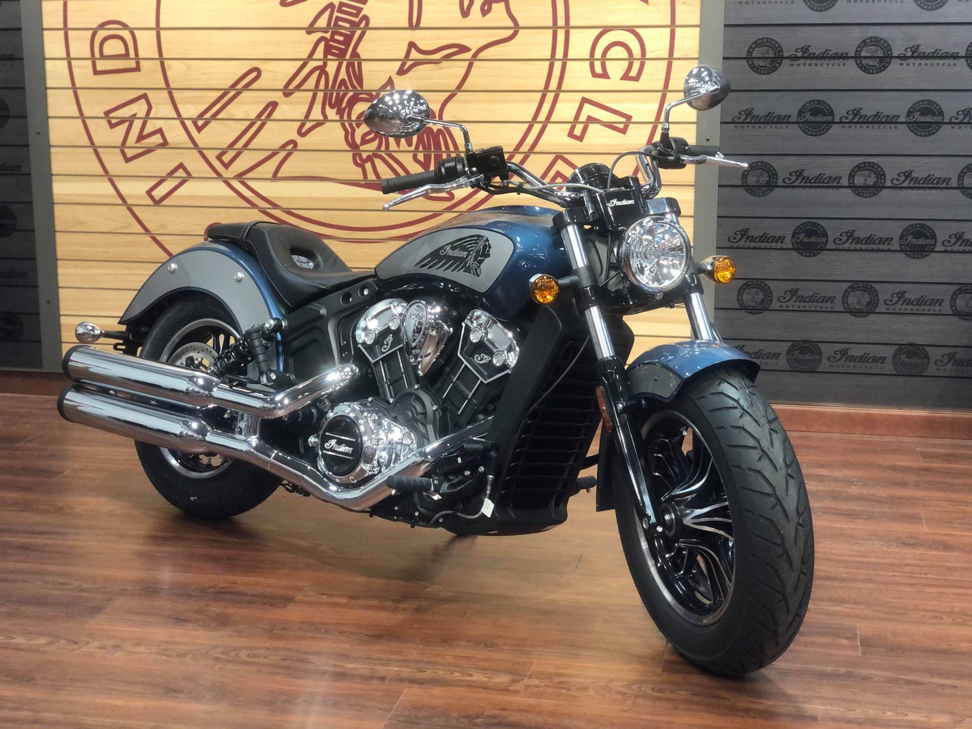Indian Scout Fuel Capacity : 2020 Indian Scout 100th Anniversary Edition Specifications And ...