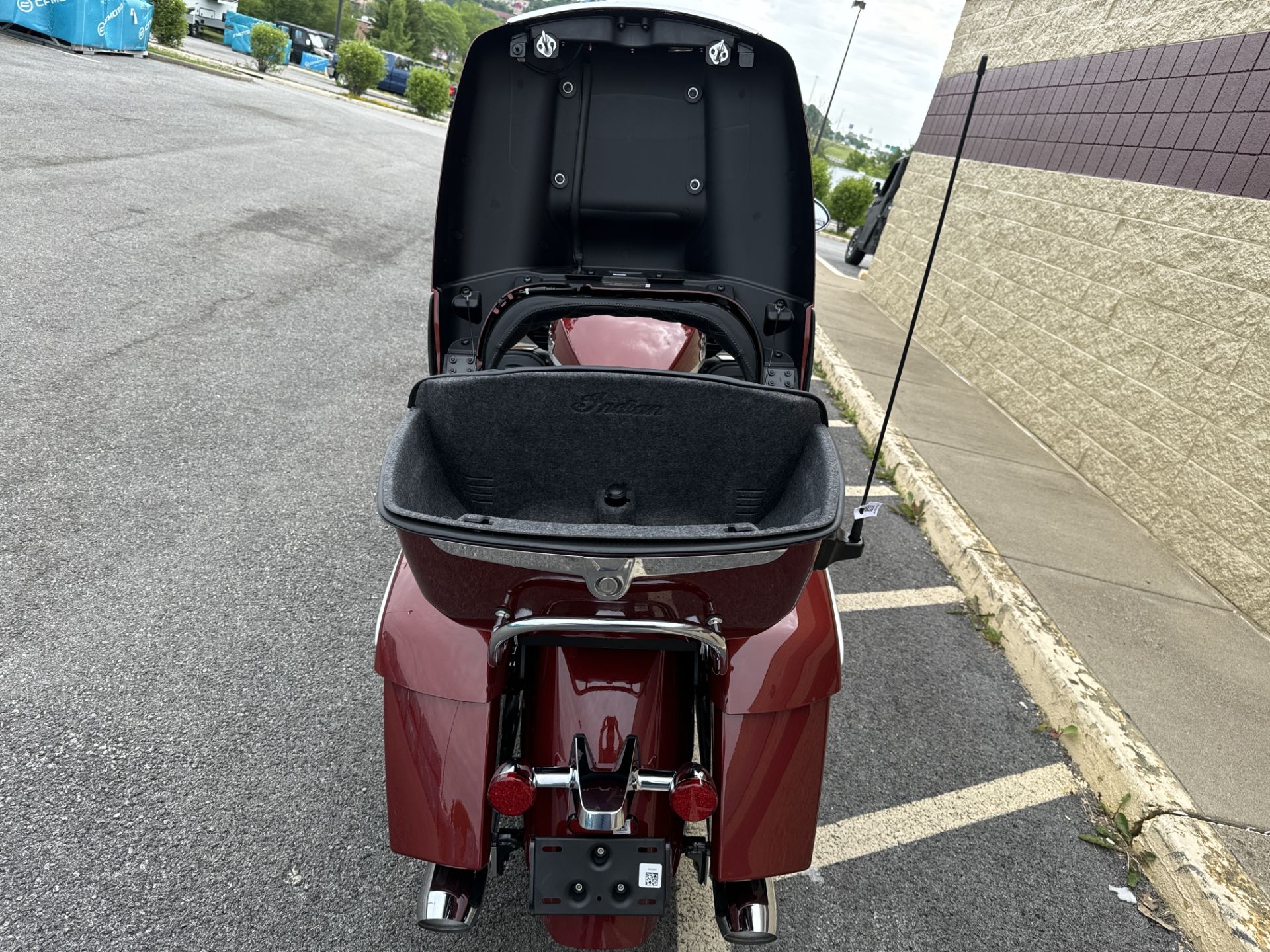 2024 Indian Motorcycle Pursuit® Limited Icon with PowerBand Audio Package in Saint Clairsville, Ohio - Photo 6