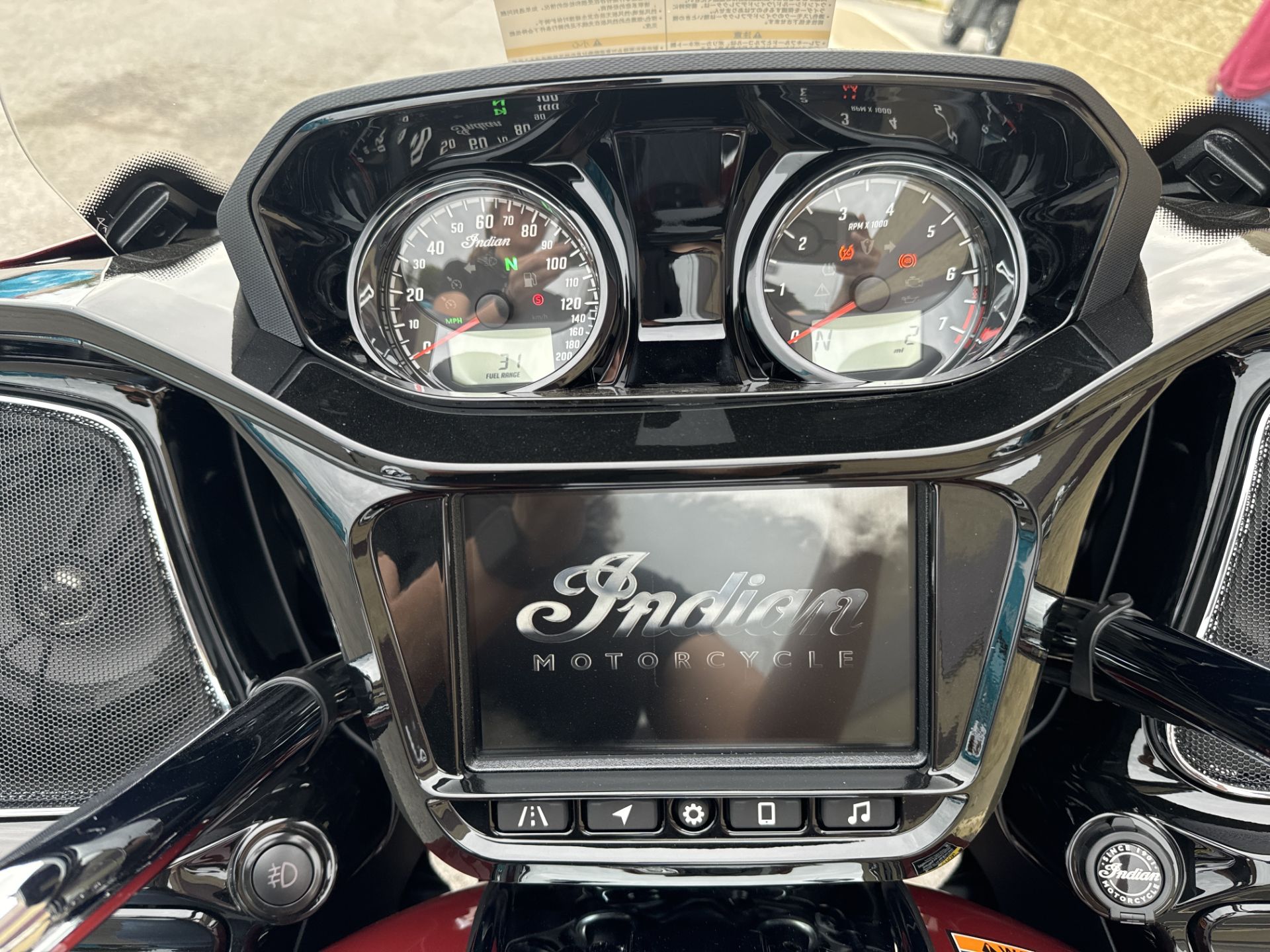 2024 Indian Motorcycle Pursuit® Limited Icon with PowerBand Audio Package in Saint Clairsville, Ohio - Photo 11