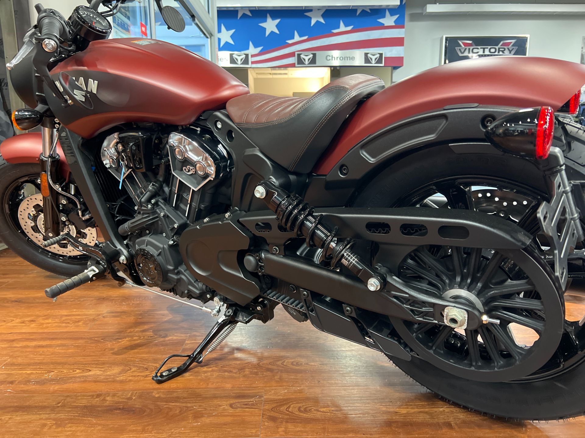 2024 Indian Motorcycle Scout® Bobber ABS Icon in Saint Clairsville, Ohio - Photo 2