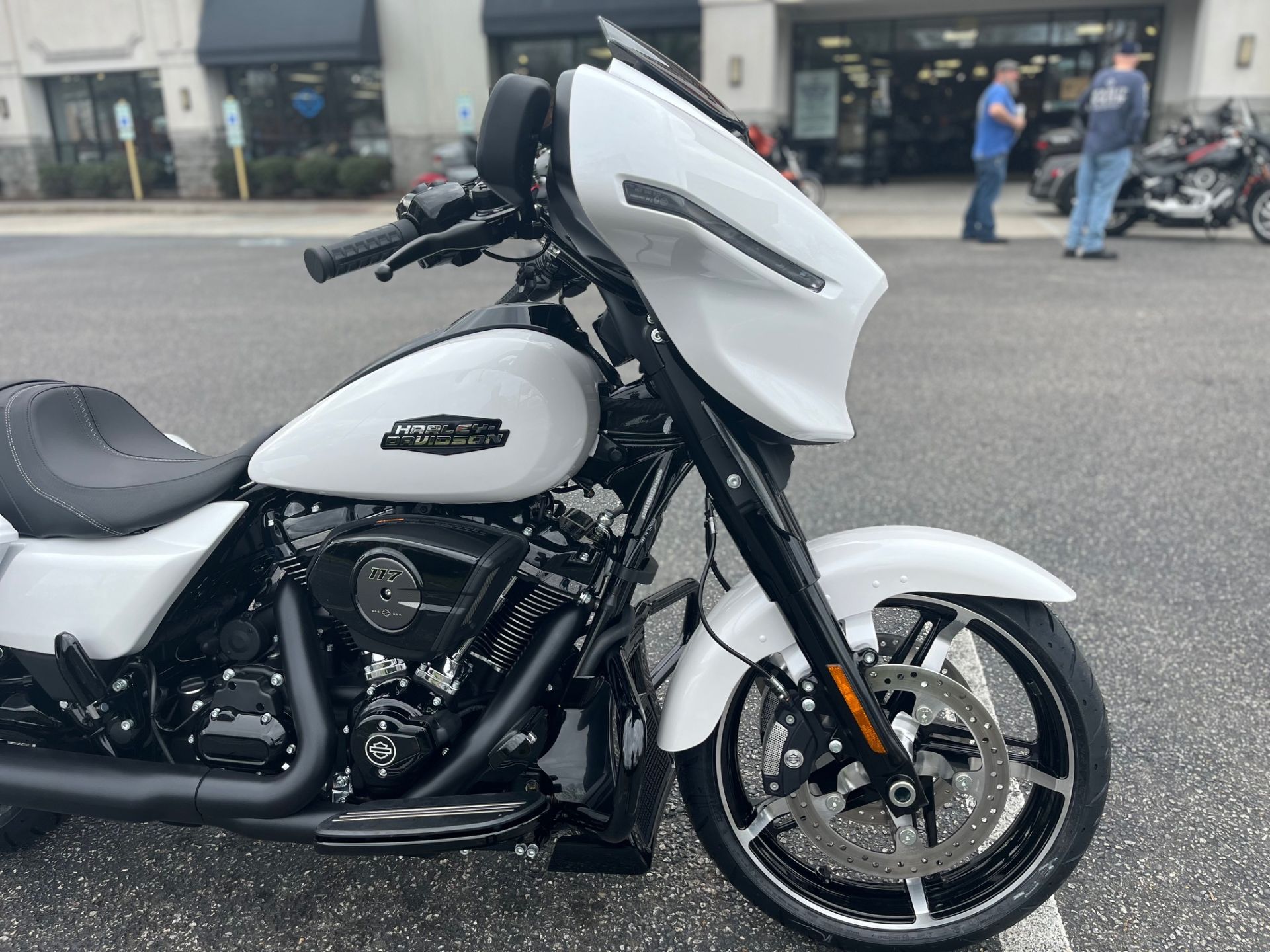 2024 Harley-Davidson Street Glide® in Virginia Beach, Virginia - Photo 3