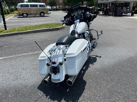 2016 Harley-Davidson Street Glide® in Virginia Beach, Virginia - Photo 5