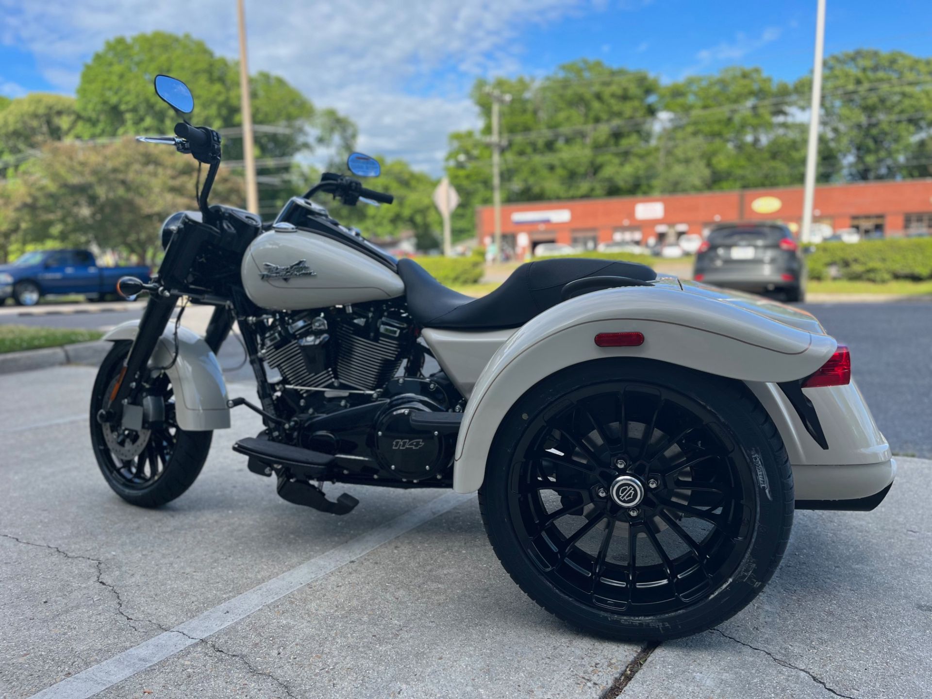 2023 Harley-Davidson Freewheeler® in Virginia Beach, Virginia - Photo 8