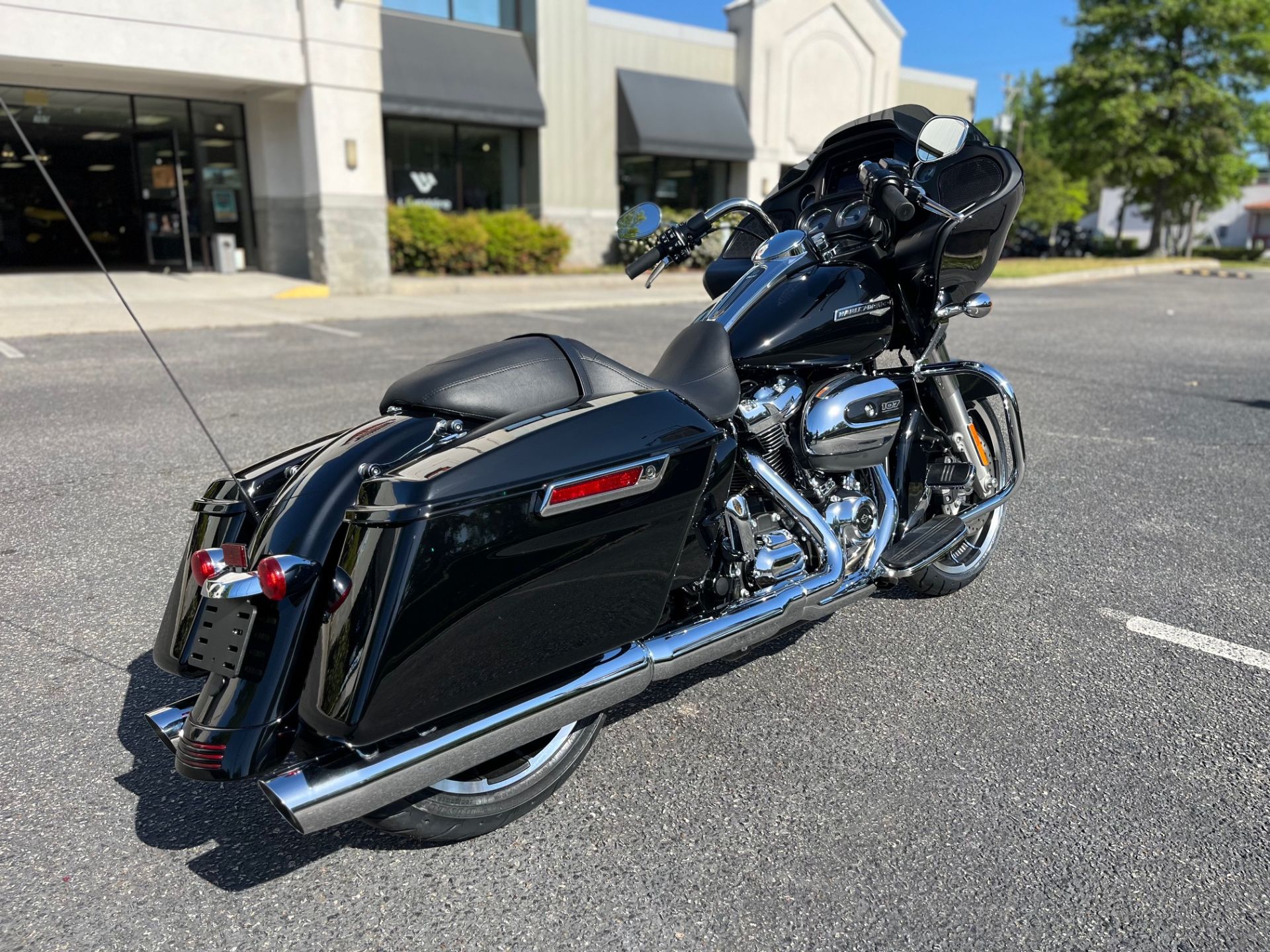 2023 Harley-Davidson Road Glide® in Virginia Beach, Virginia - Photo 6