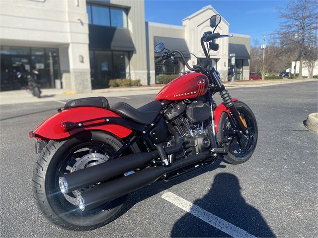 2022 Harley-Davidson Street Bob® 114 in Virginia Beach, Virginia - Photo 3