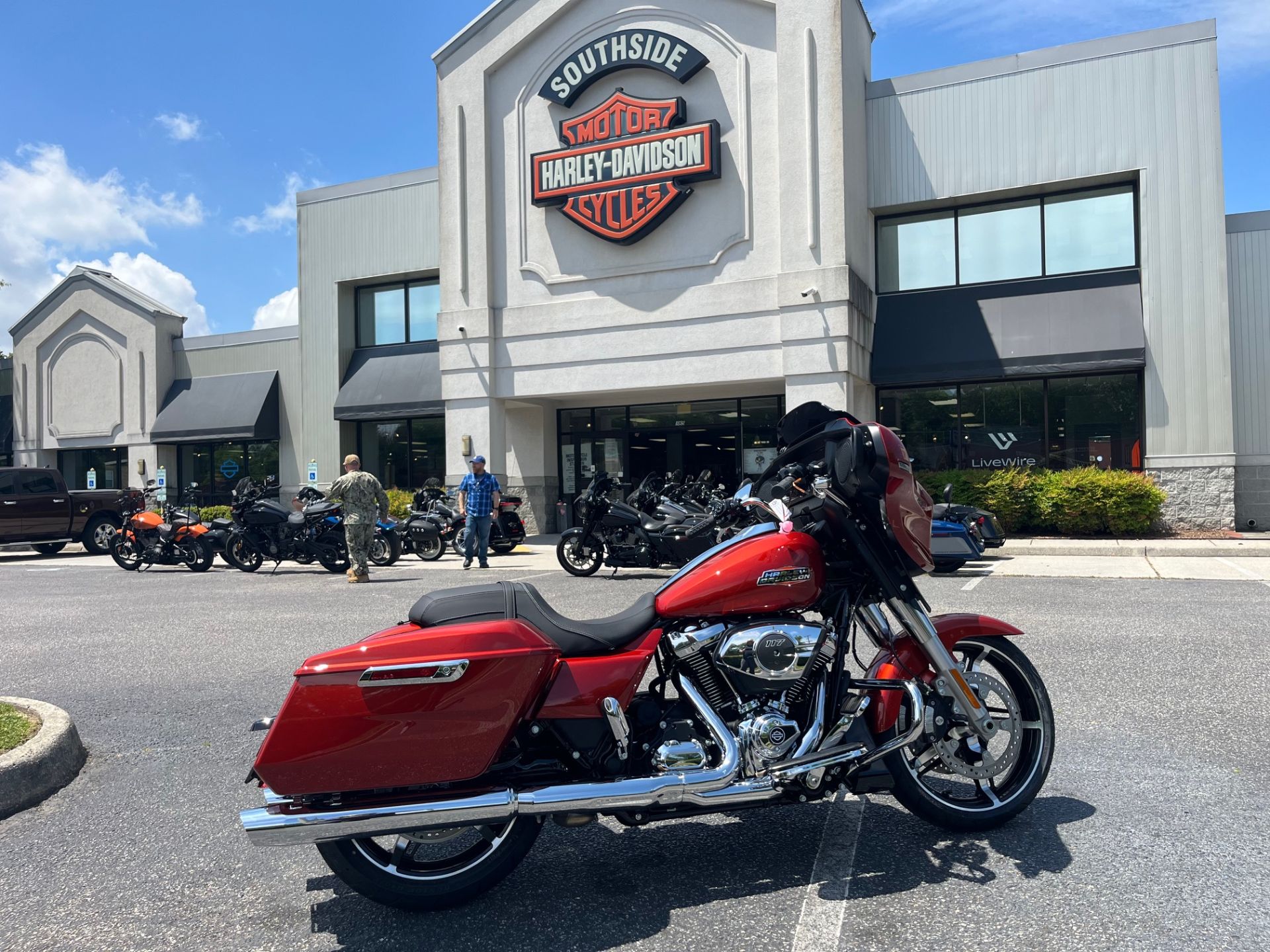 2024 Harley-Davidson Street Glide® in Virginia Beach, Virginia - Photo 1