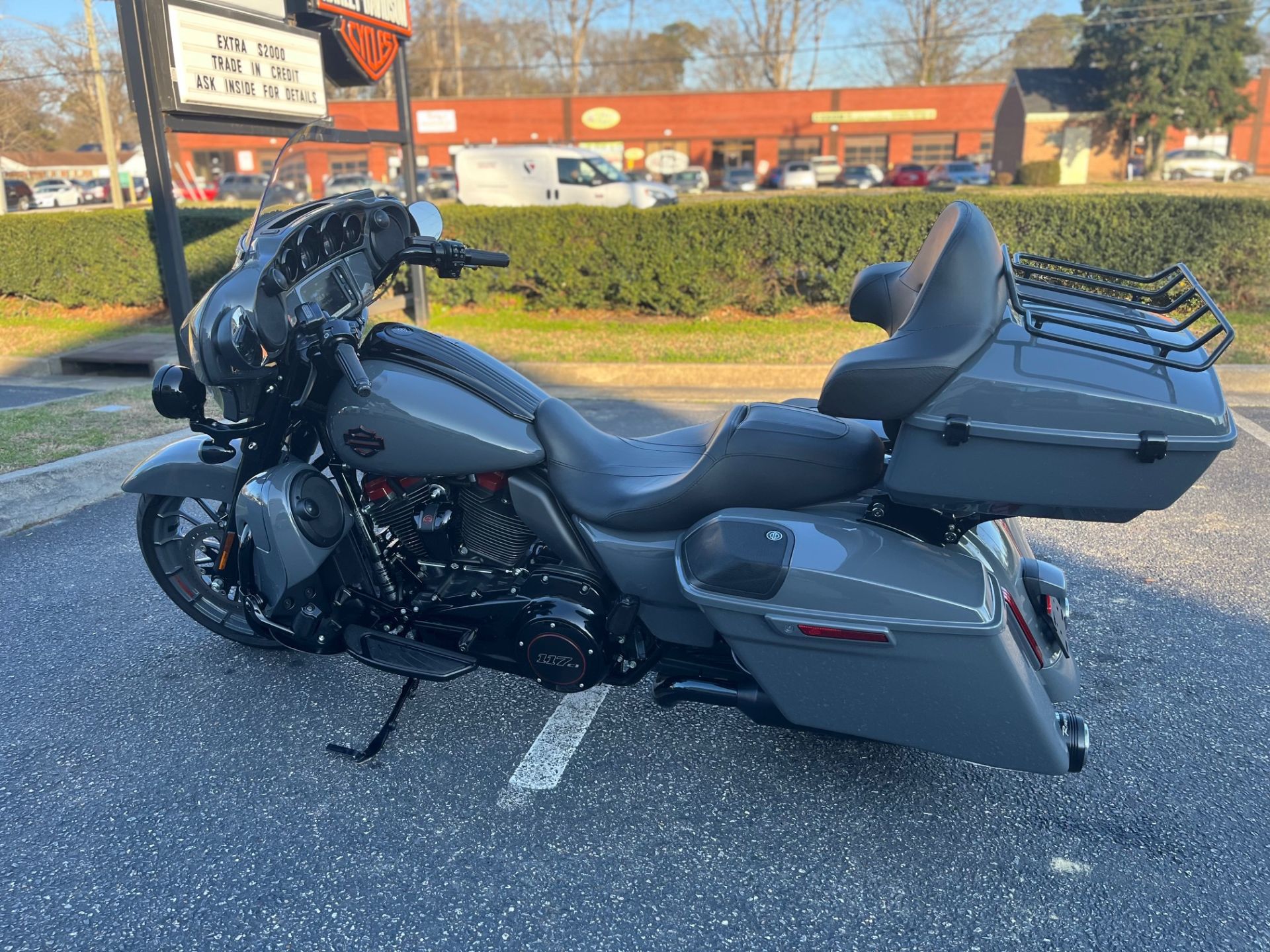 2018 Harley-Davidson CVO™ Street Glide® in Virginia Beach, Virginia - Photo 9